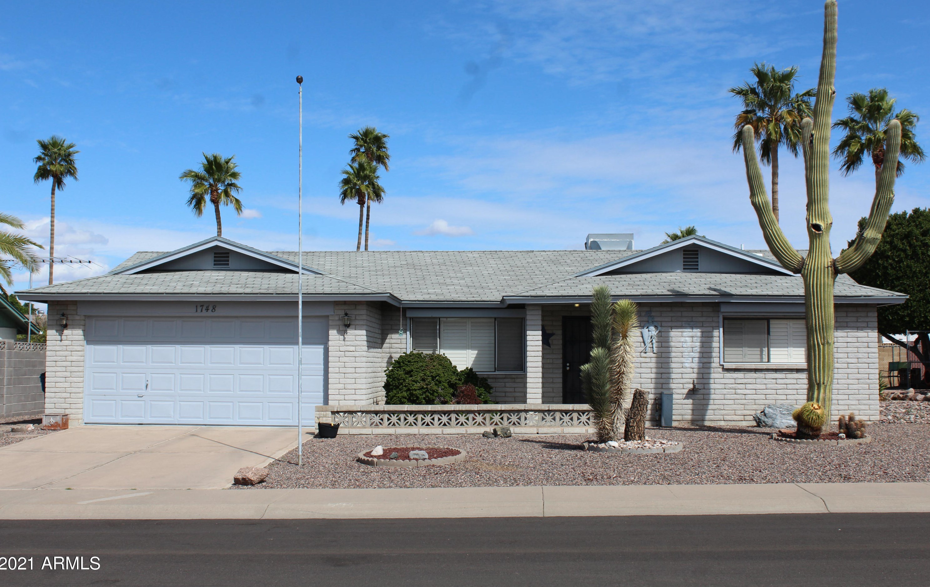 1748 15th Ave, Apache Junction, AZ 85120-6952