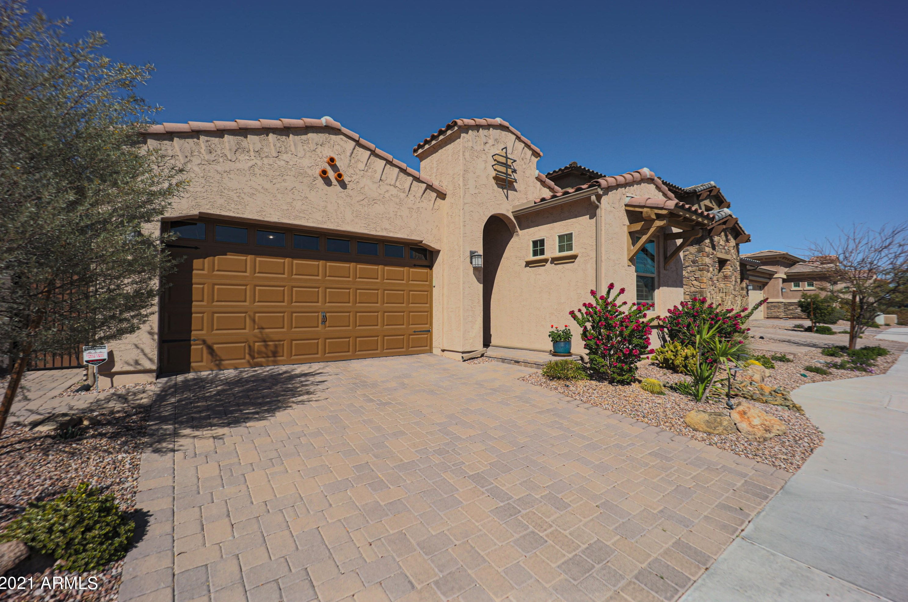 4642 Navigator Ln, Phoenix, AZ 85050