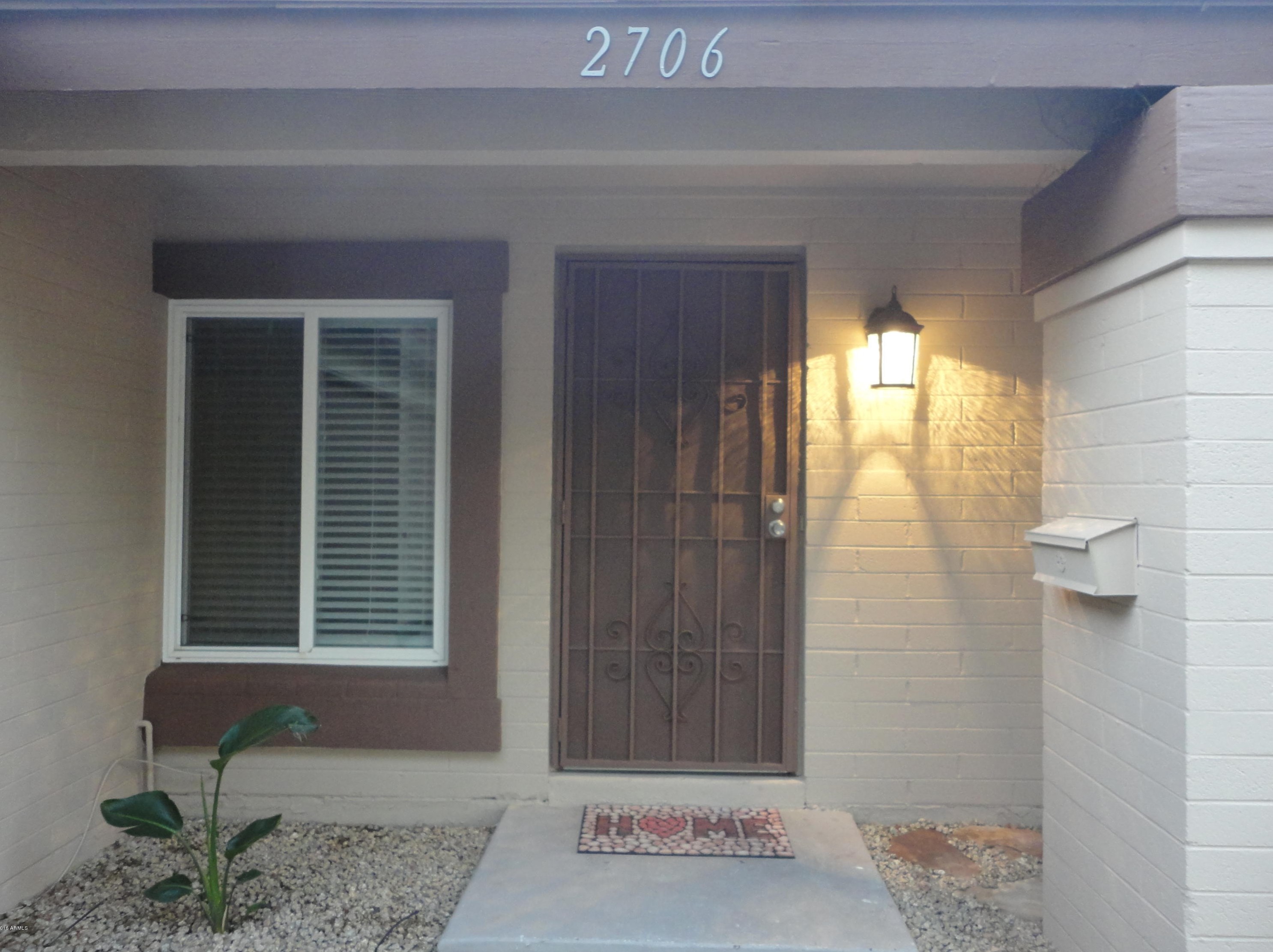 2706 Sylvia St, Phoenix, AZ 85032-7037