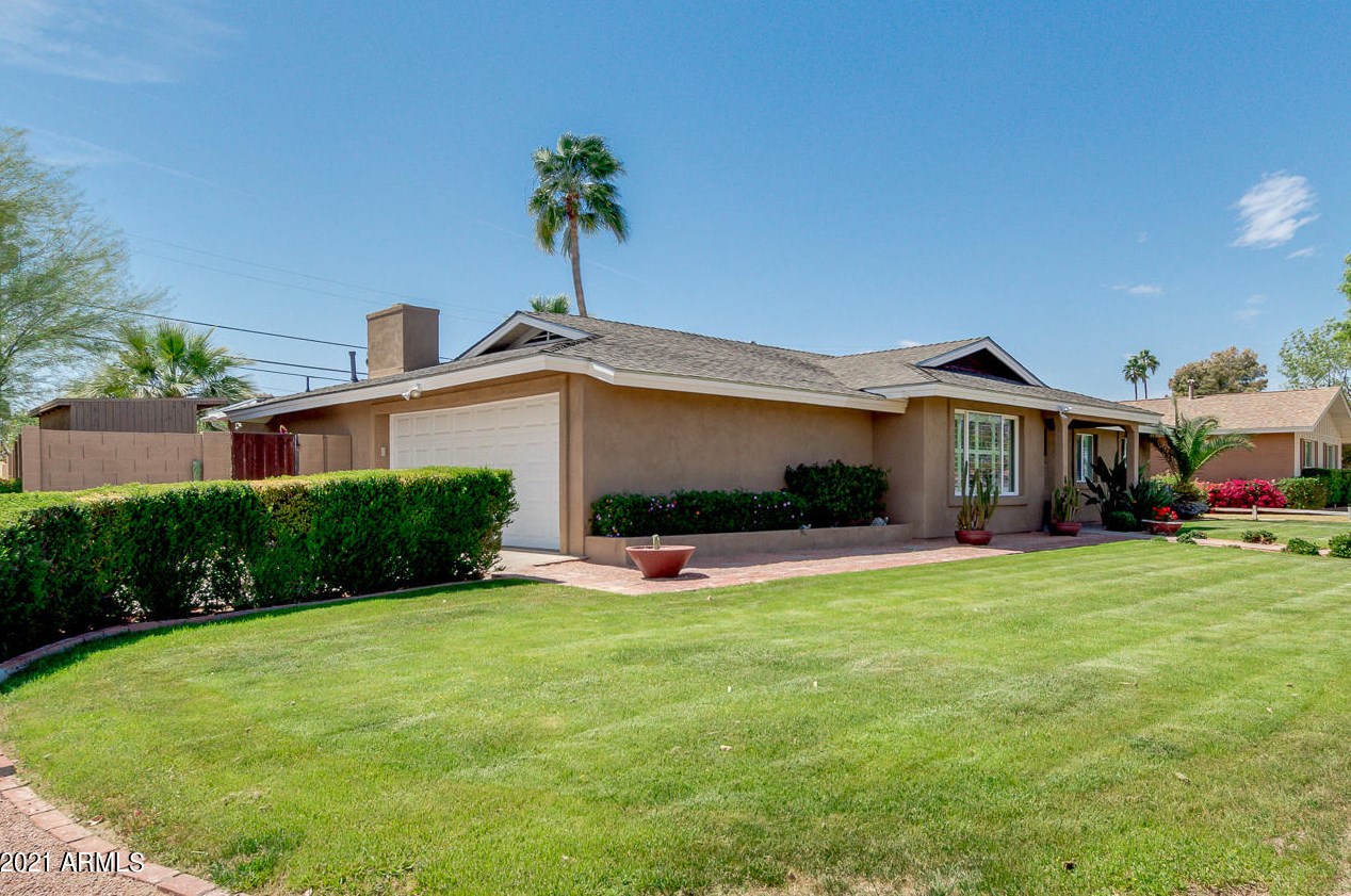 3417 Lazy Ln, Phoenix, AZ 85028-4953