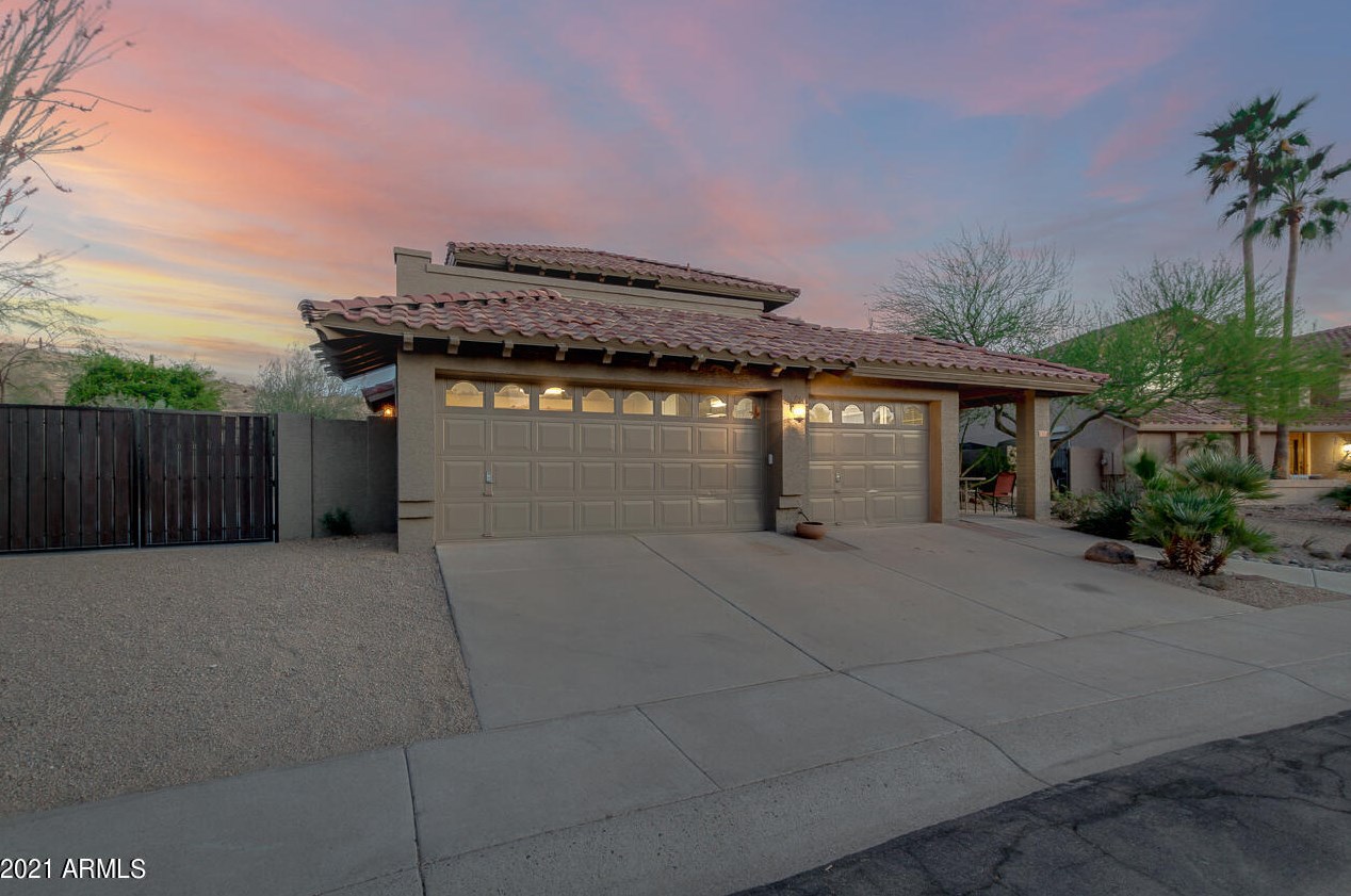 3137 Rock Wren Rd, Phoenix, AZ