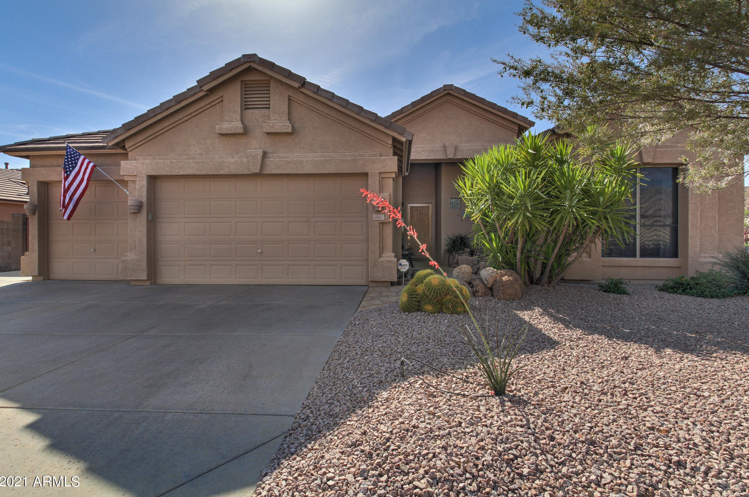 2446 Travis, Mesa, AZ 85207-2534