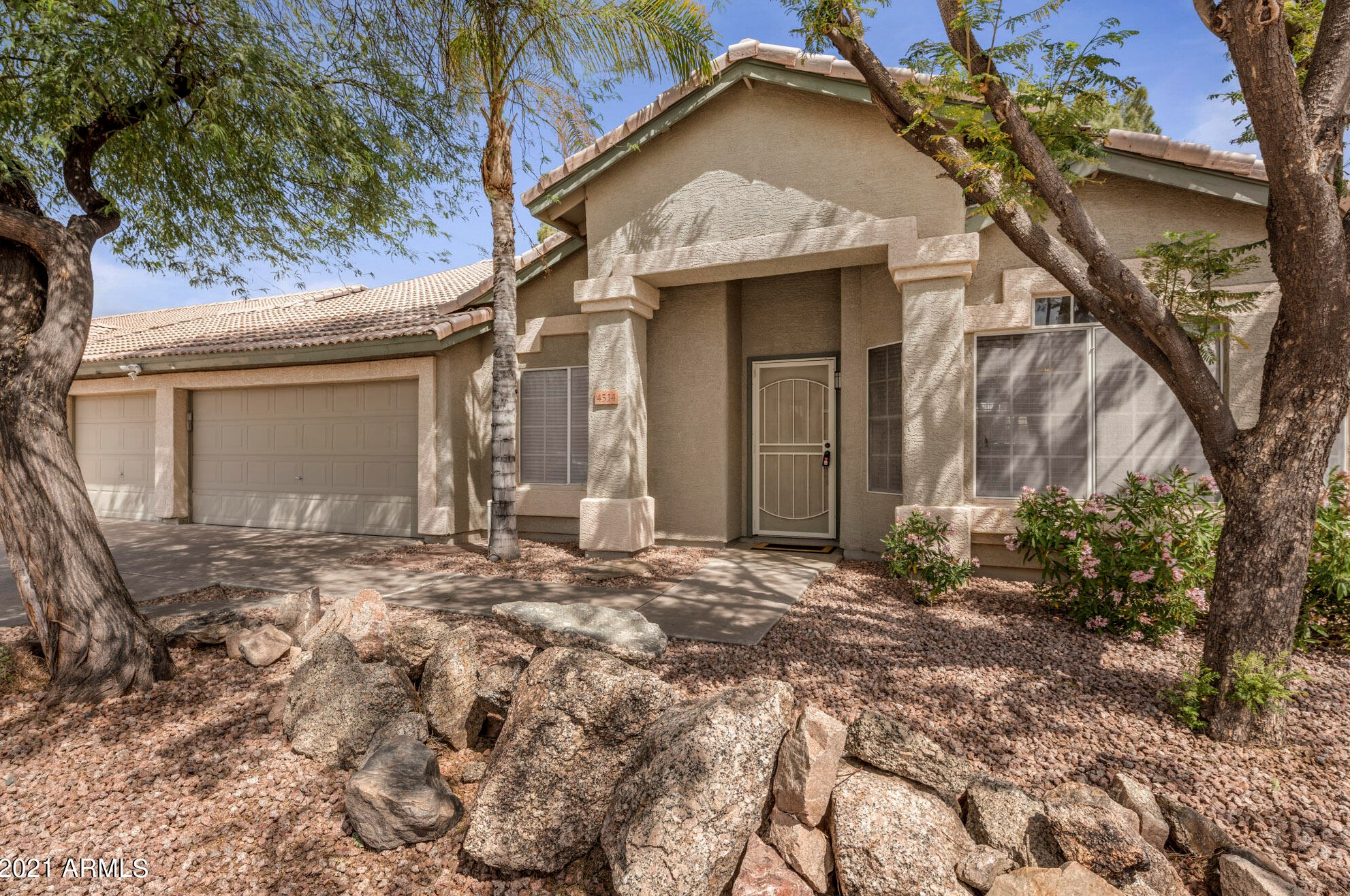 4514 Hartford Ave, Phoenix, AZ 85032-2368