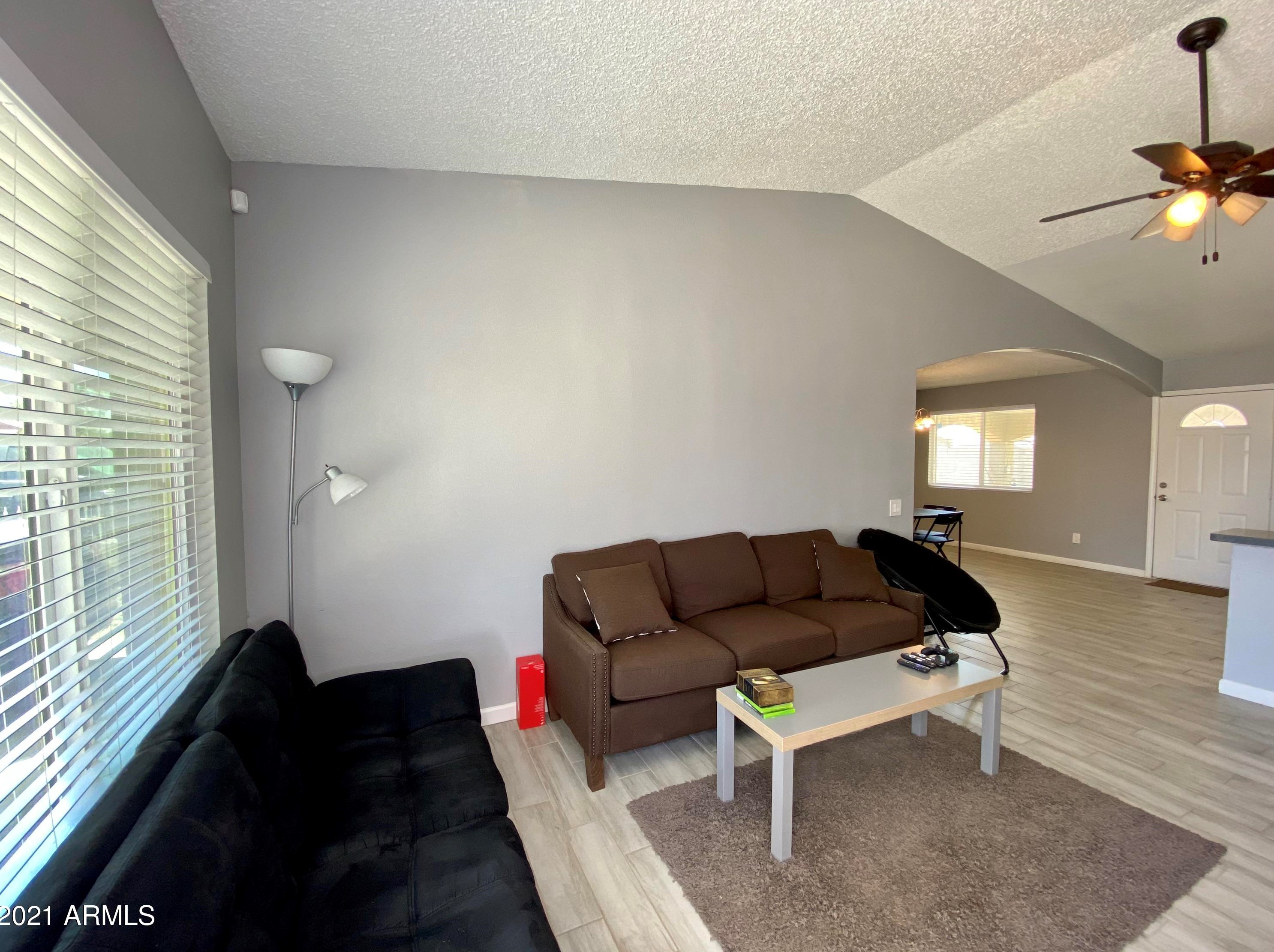 5938 Roanoke Ave, Phoenix, AZ 85035-1641