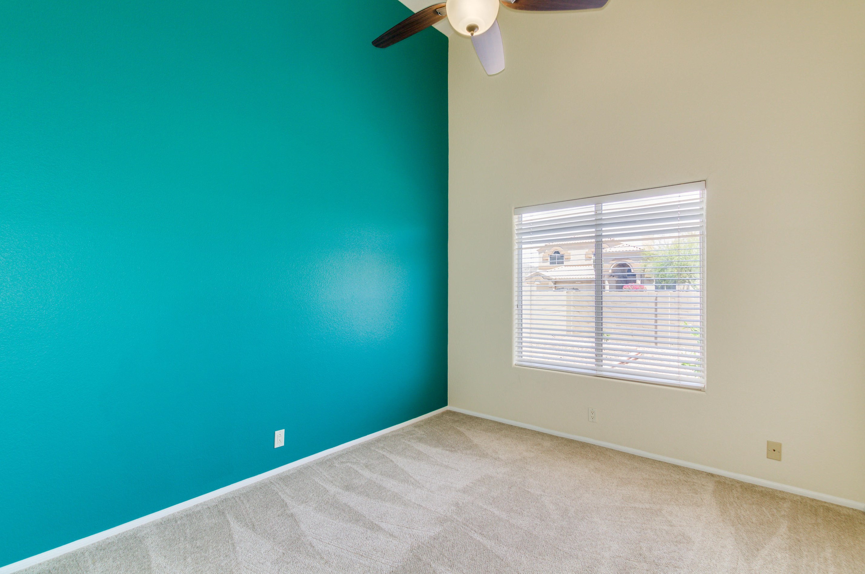 1311 Muirwood Dr, Phoenix AZ  85045-0602 exterior