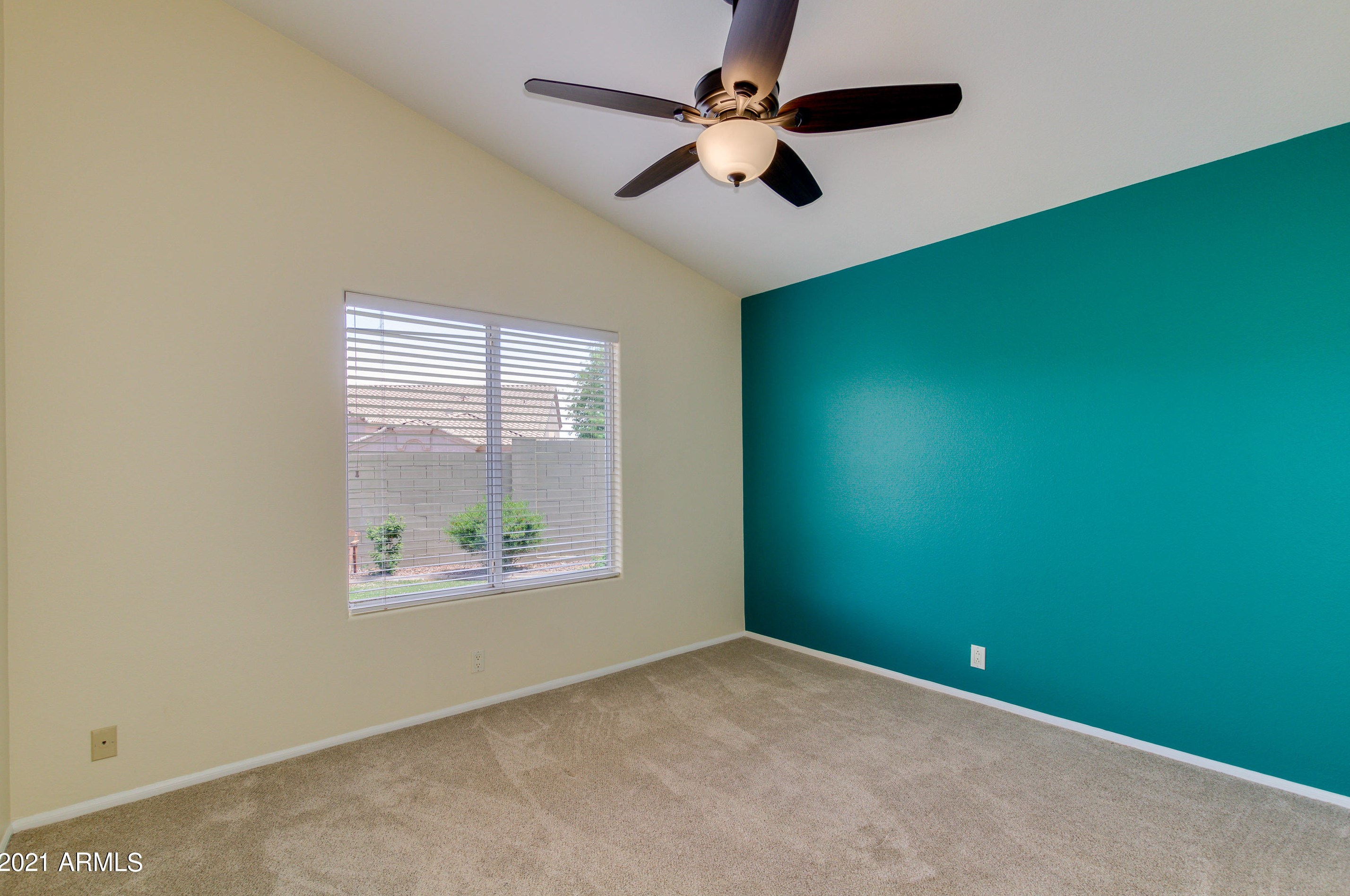1311 Muirwood Dr, Phoenix AZ  85045-0602 exterior