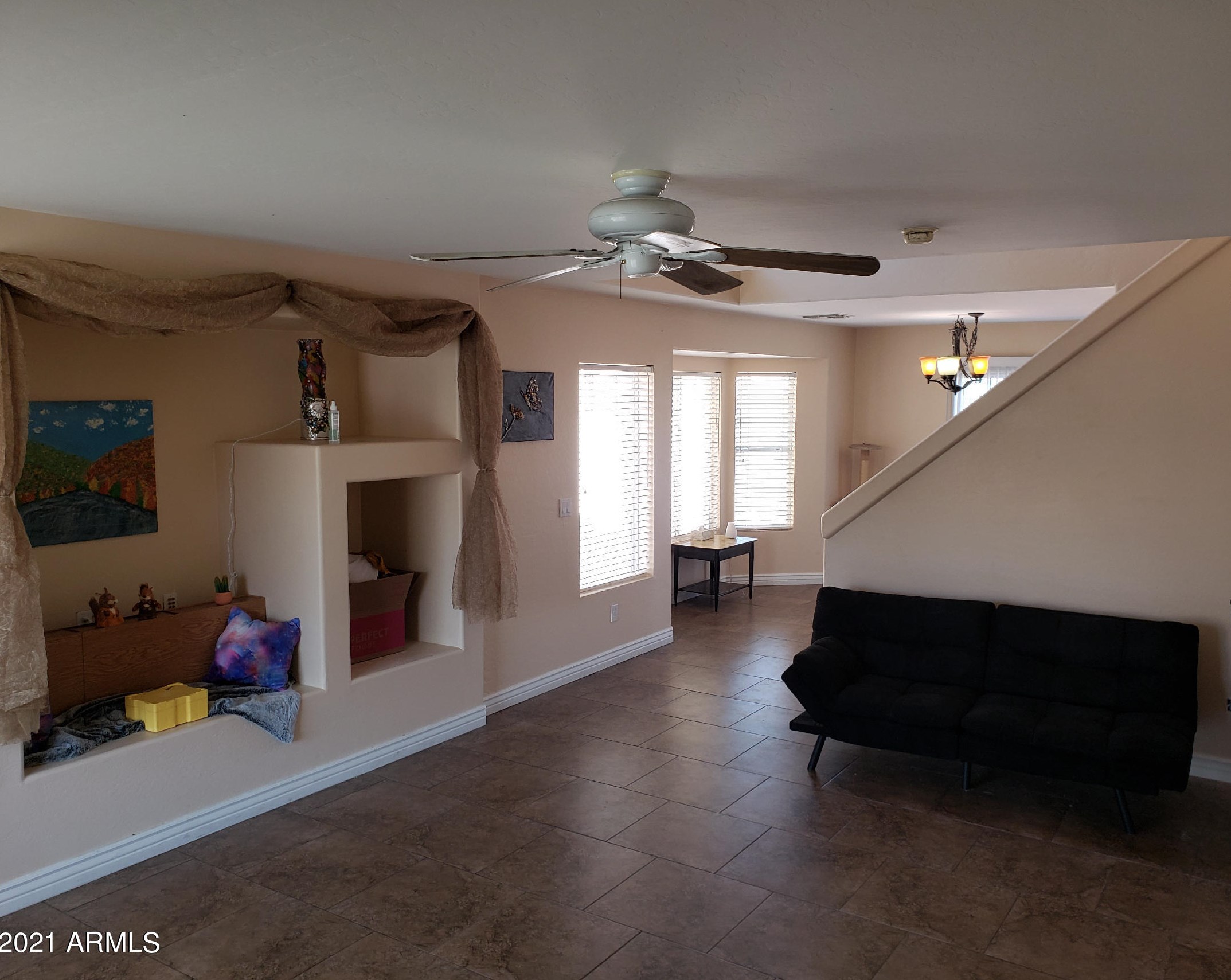 6702 Riverdale St, Mesa, AZ 85215-4310