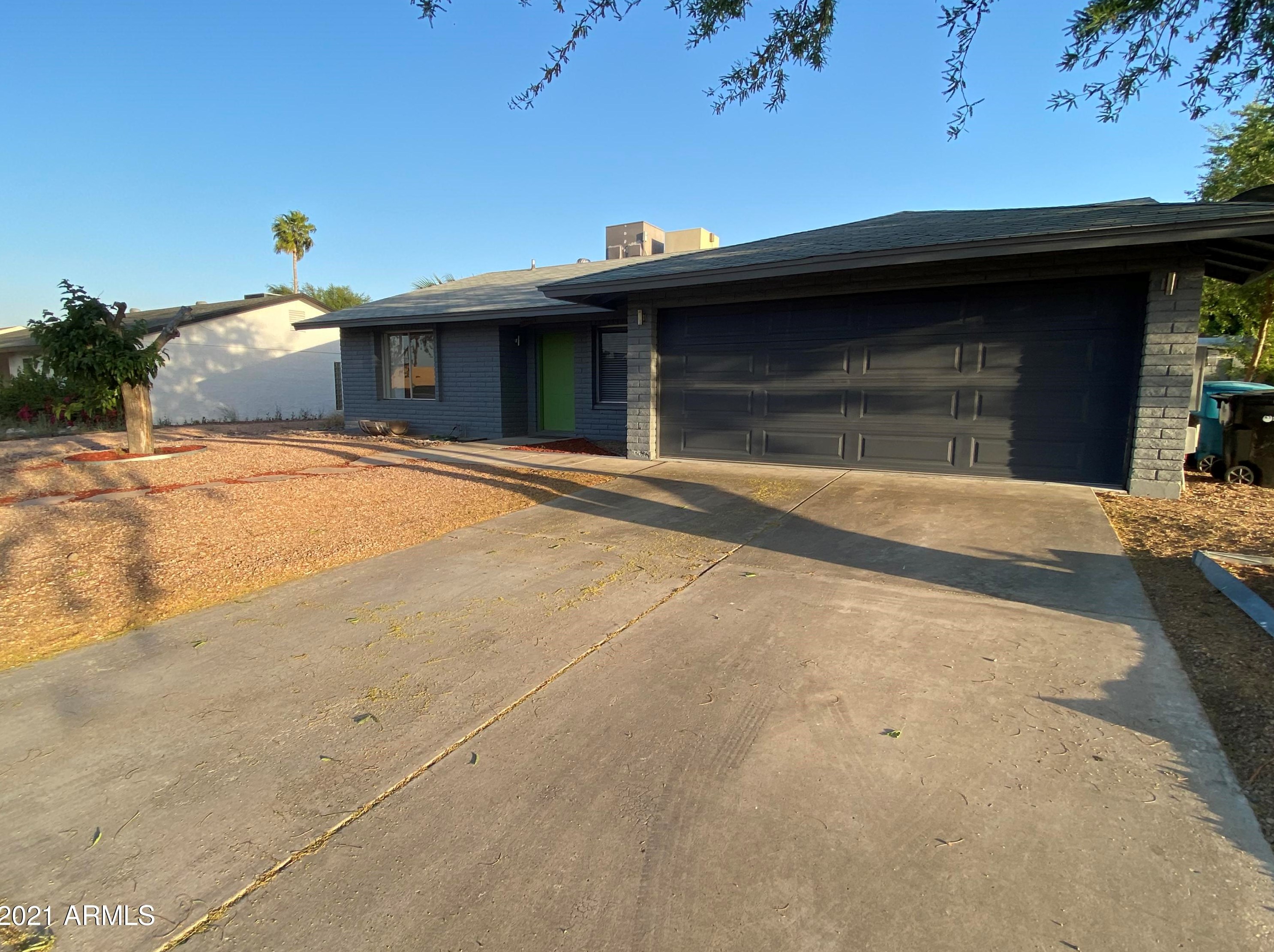 2625 Hillery Dr, Phoenix AZ 85032-5244 exterior