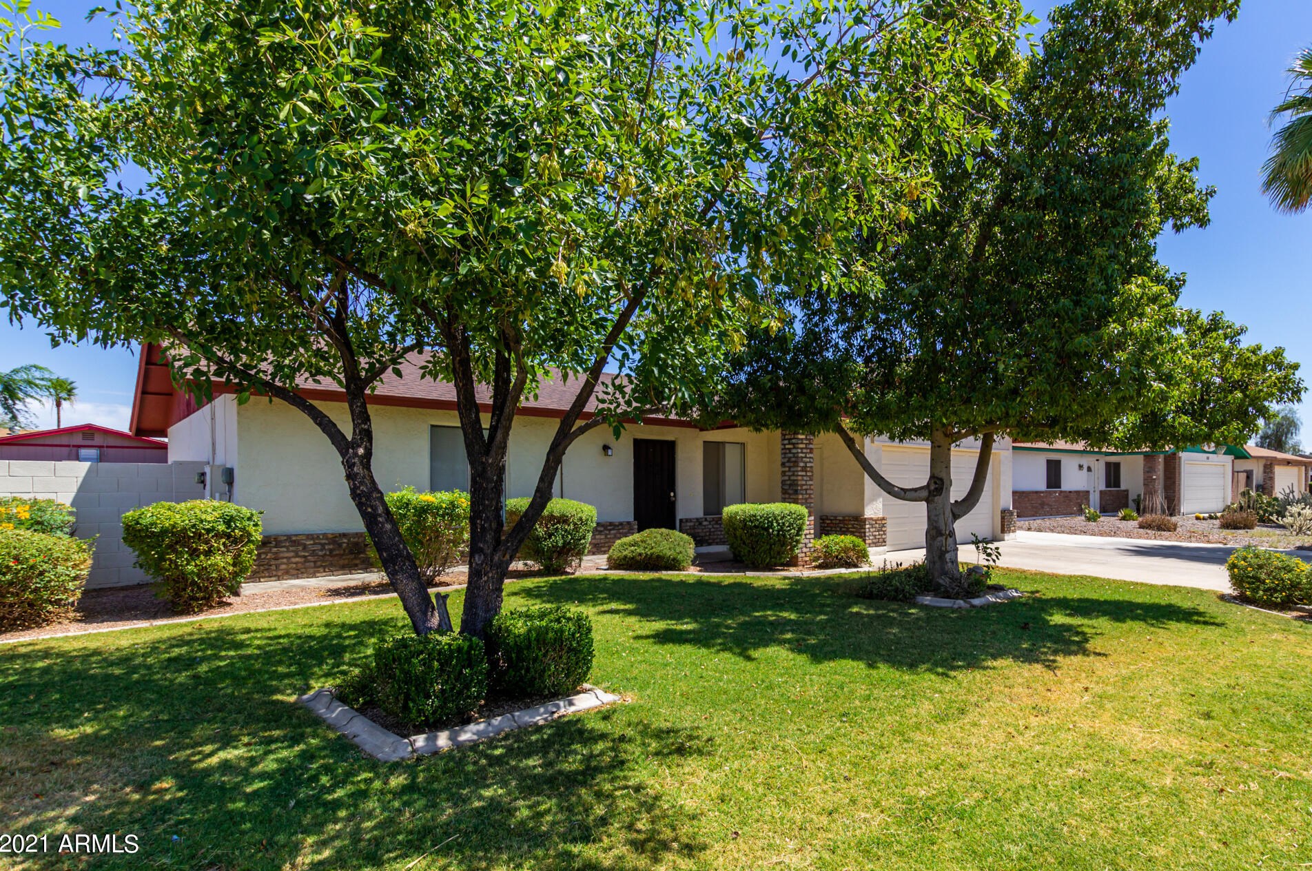 114 Villa Maria Dr, Phoenix, AZ 85023-6417