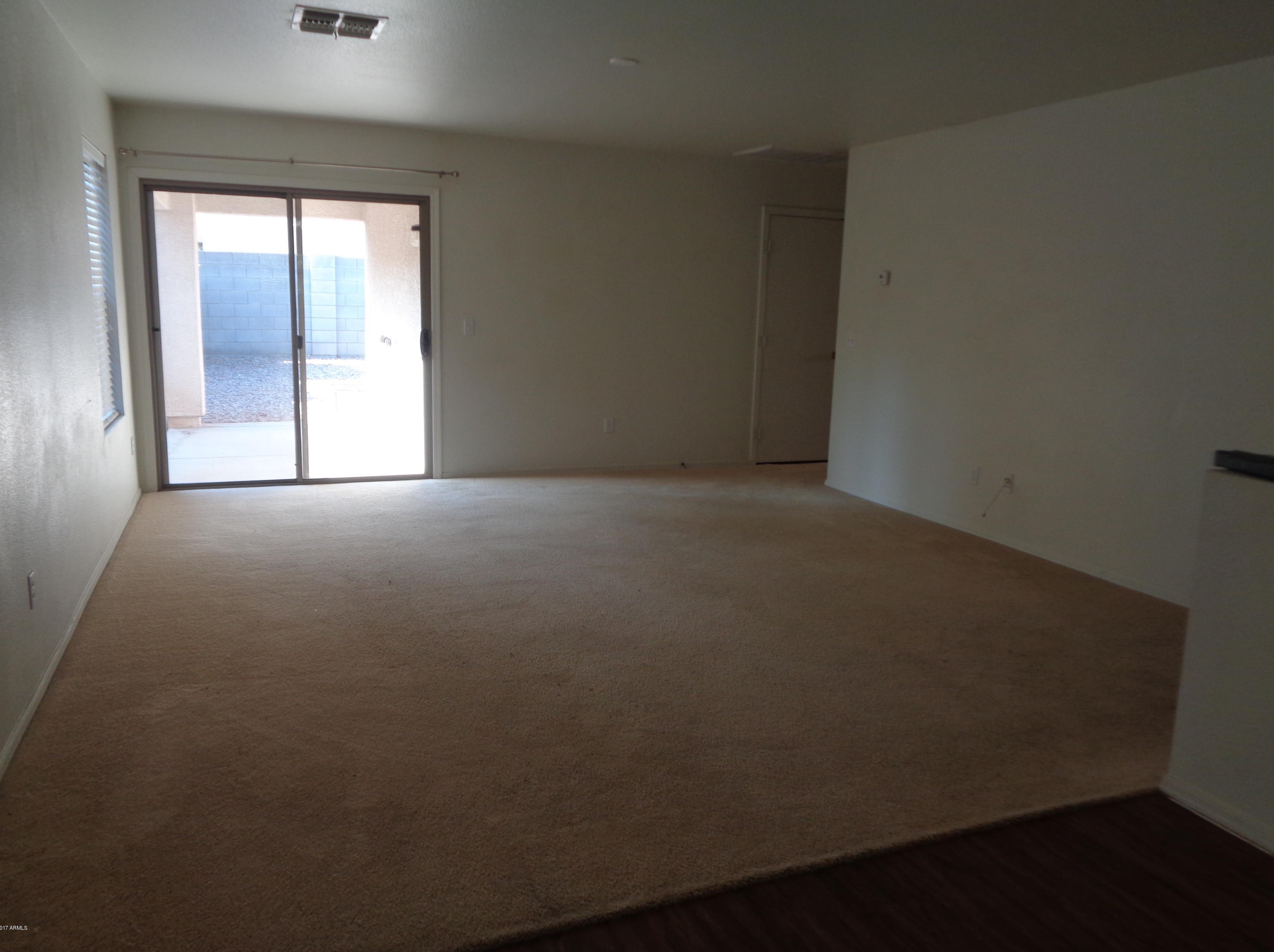 1095 E Parkview Ct, Gilbert, AZ 85295