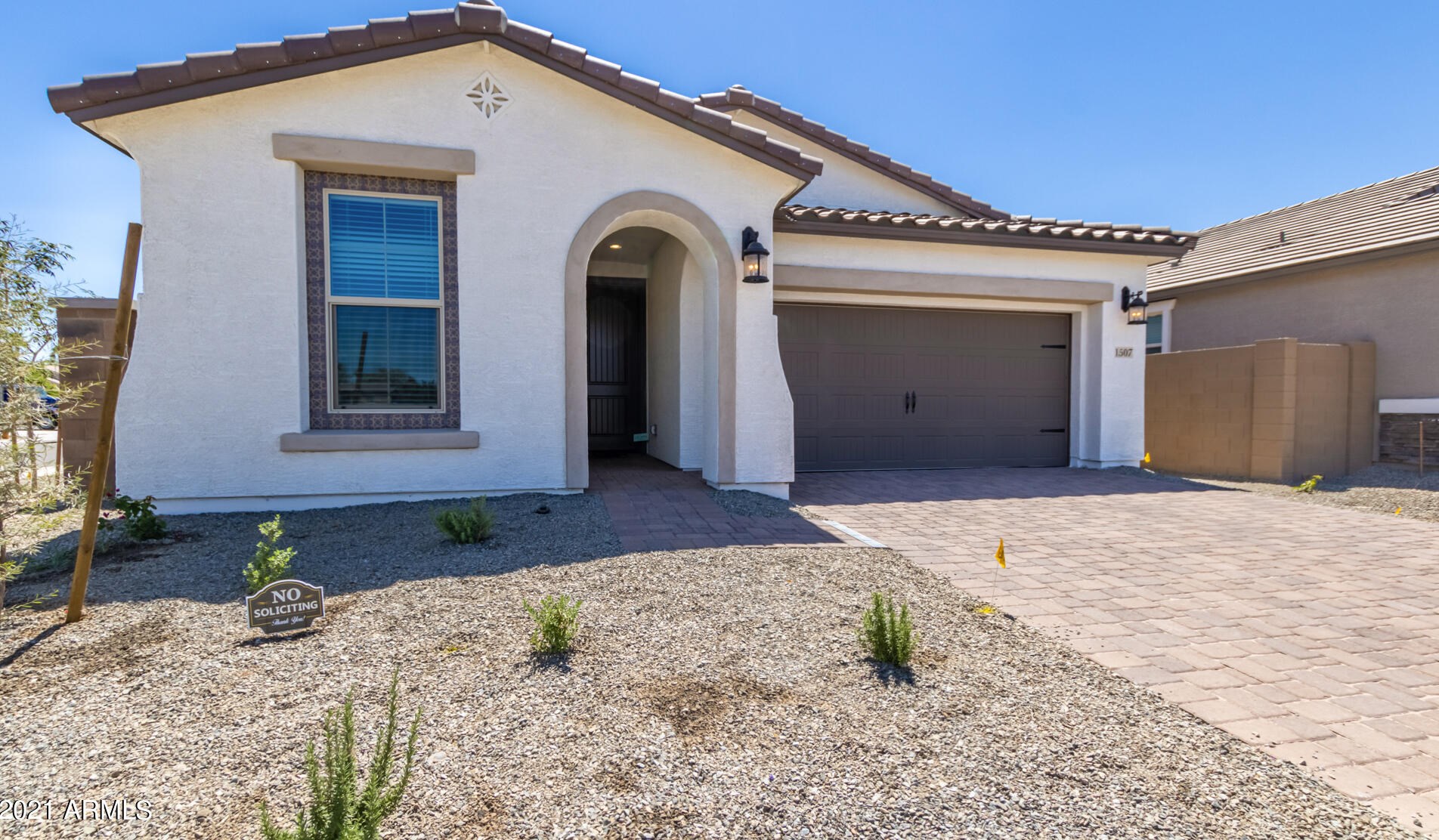 1507 S Honeysuckle Ln, Gilbert, AZ 85296