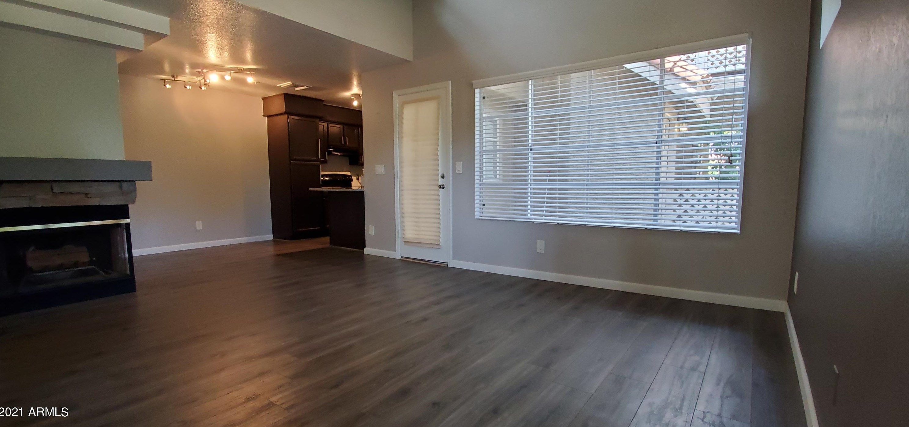 1633 E Lakeside Dr #190, Gilbert, AZ 85234