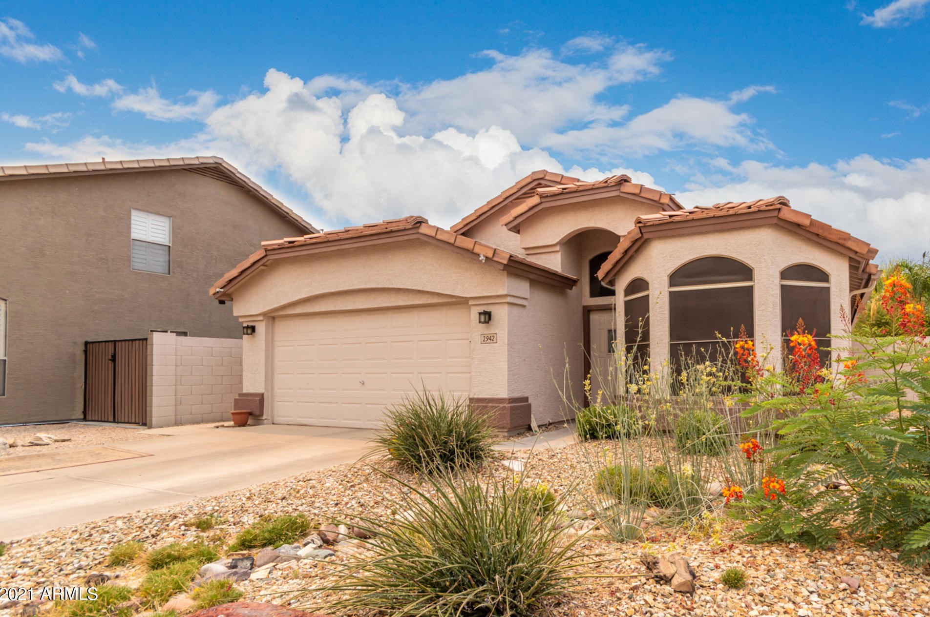 2942 Woodruff Cir, Mesa, AZ 85212-1622