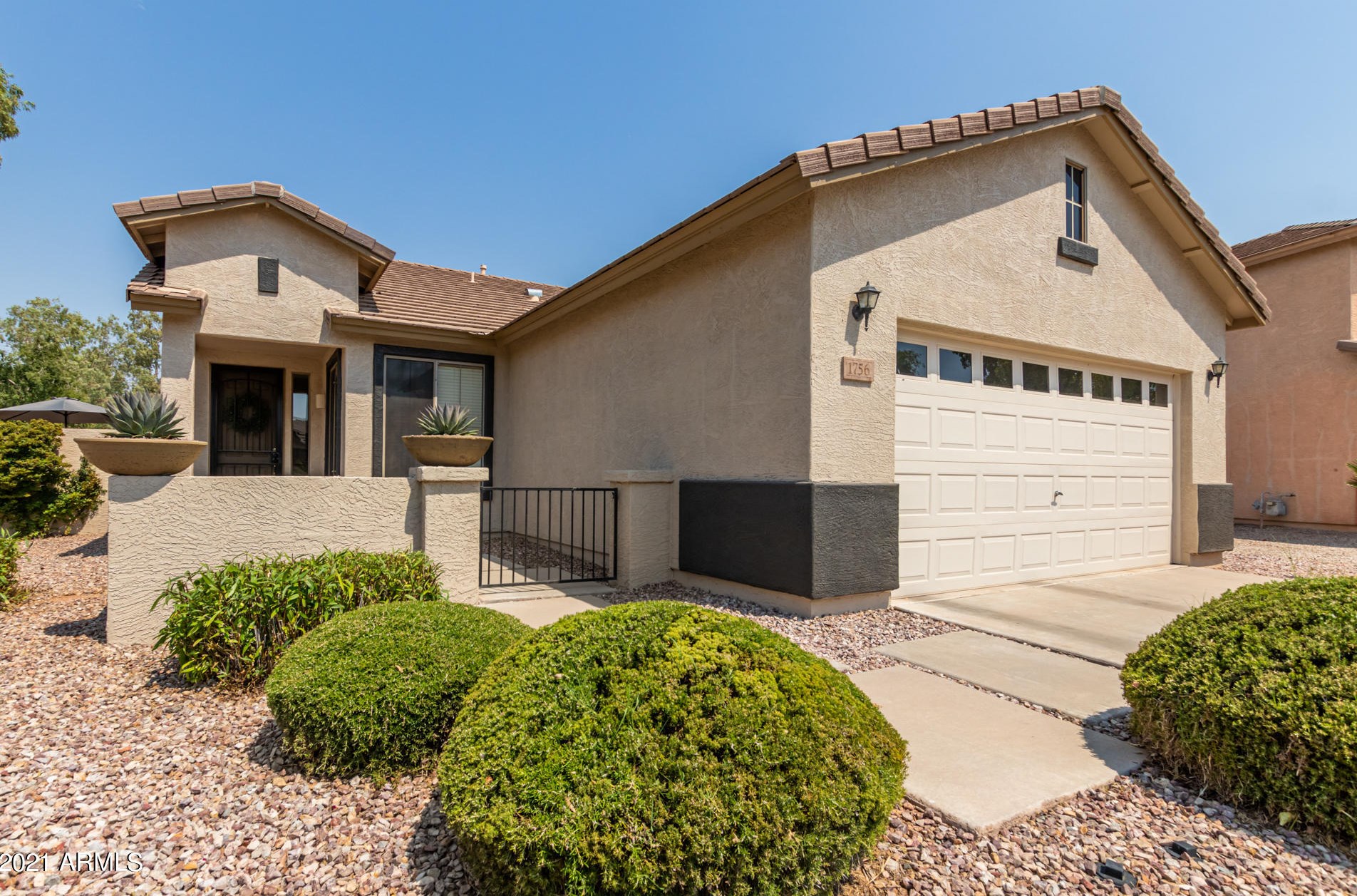 1756 S Longspur Ln, Gilbert, AZ 85295