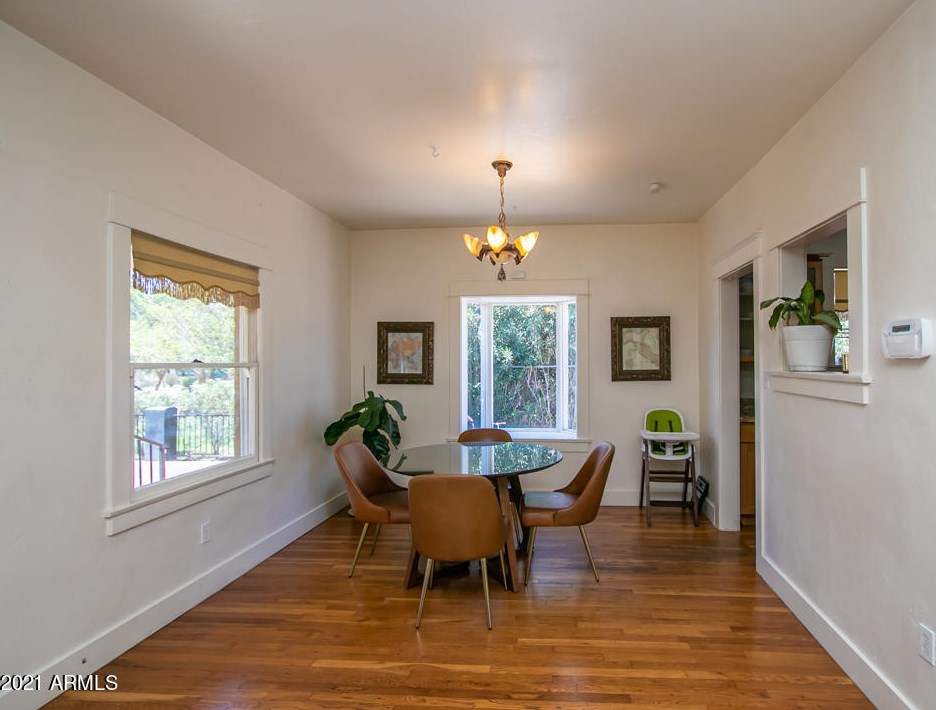 2041 Mitchell St, Phoenix AZ  85006-2188 exterior