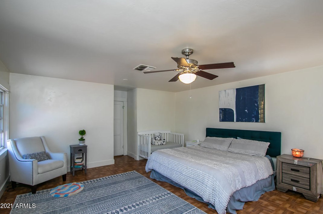 2041 Mitchell St, Phoenix AZ  85006-2188 exterior
