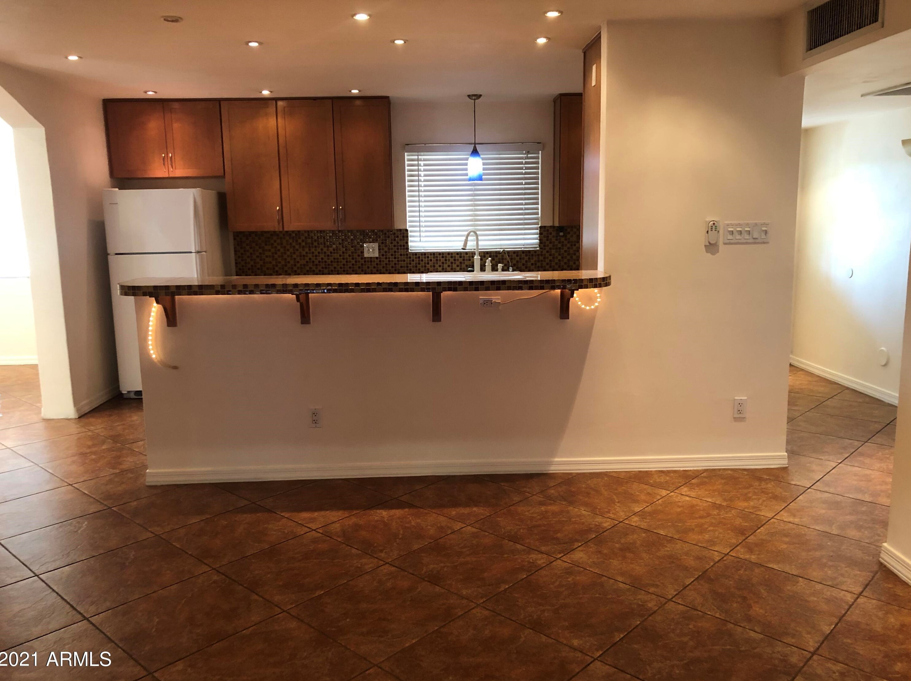 4636 Palm Ln, Phoenix AZ  85008-4144 exterior