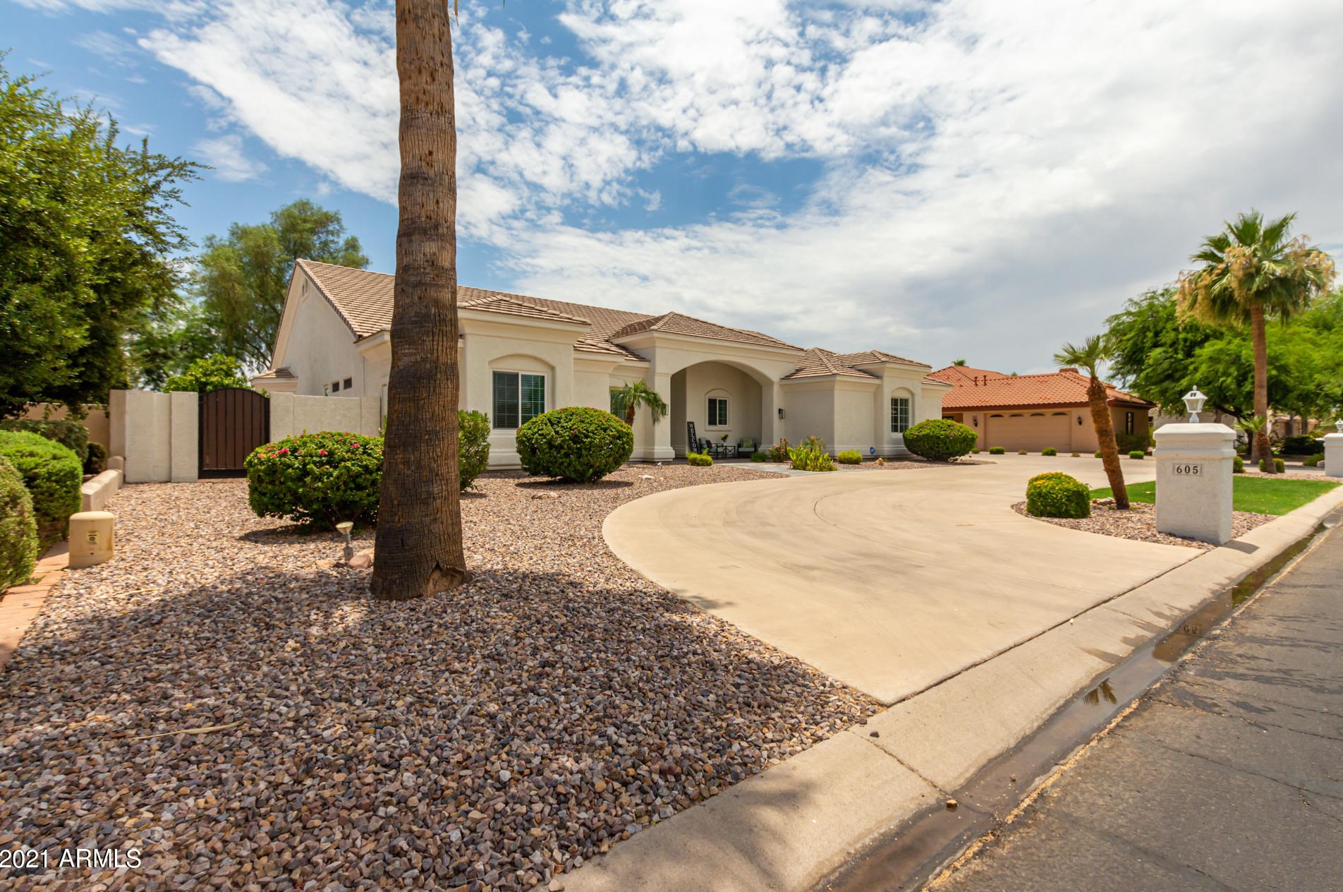 605 W San Marcos Dr, Chandler, AZ 85225