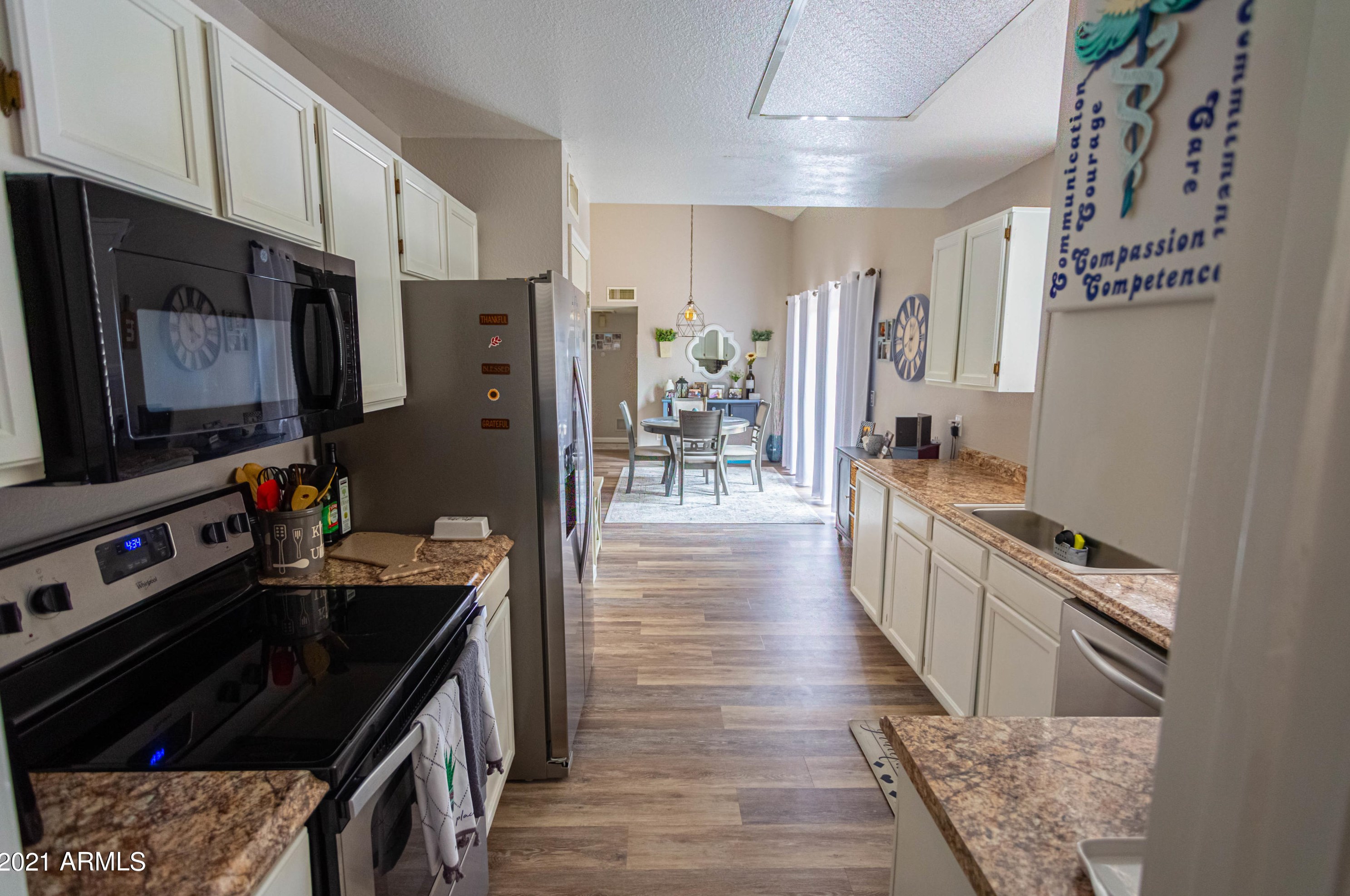 1227 Topeka Dr, Phoenix AZ  85024-2372 exterior