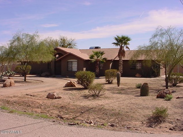 1641 Maddock Rd, Phoenix AZ  85086-6454 exterior