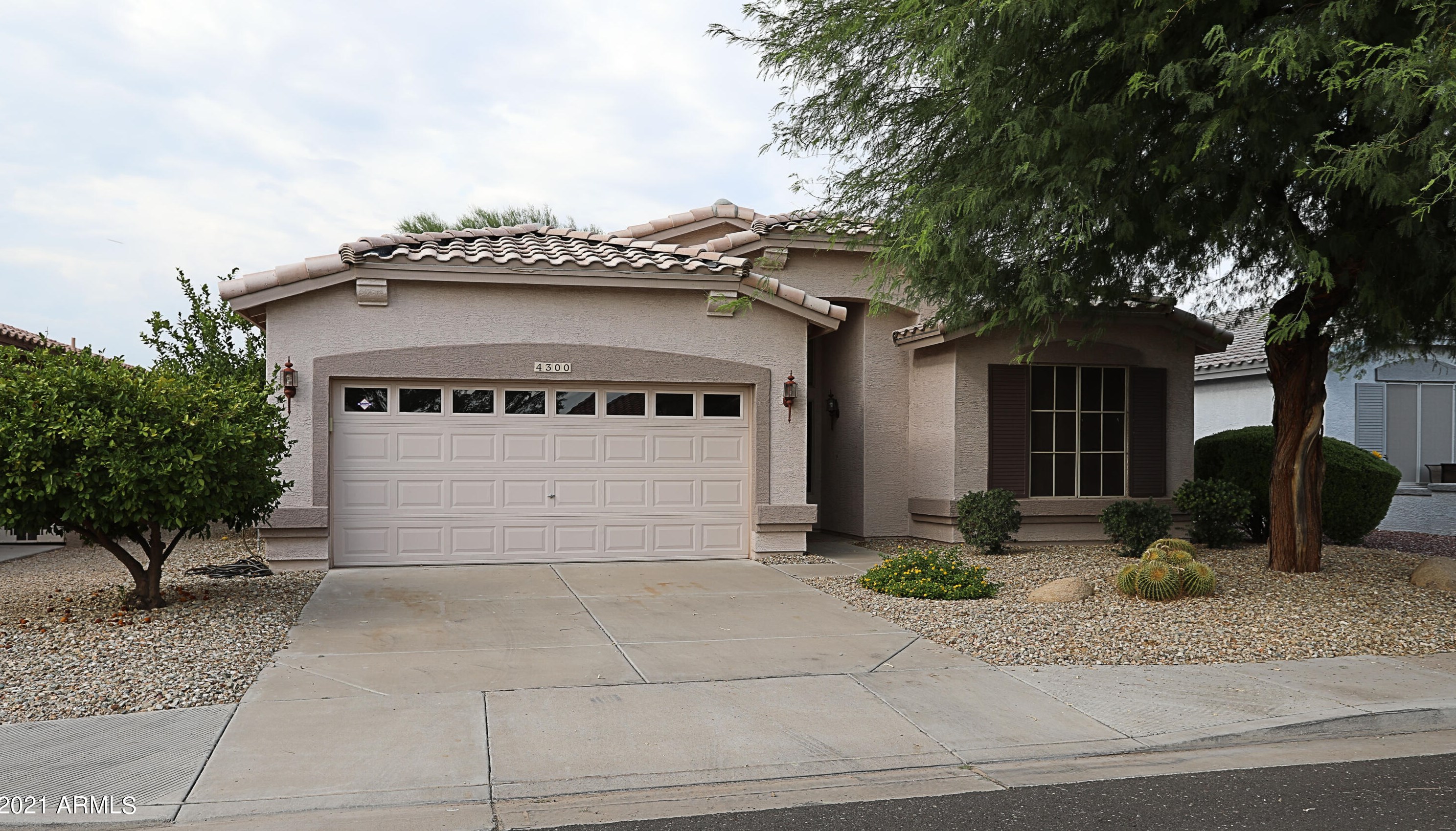 4300 E Walnut Rd, Gilbert, AZ 85298