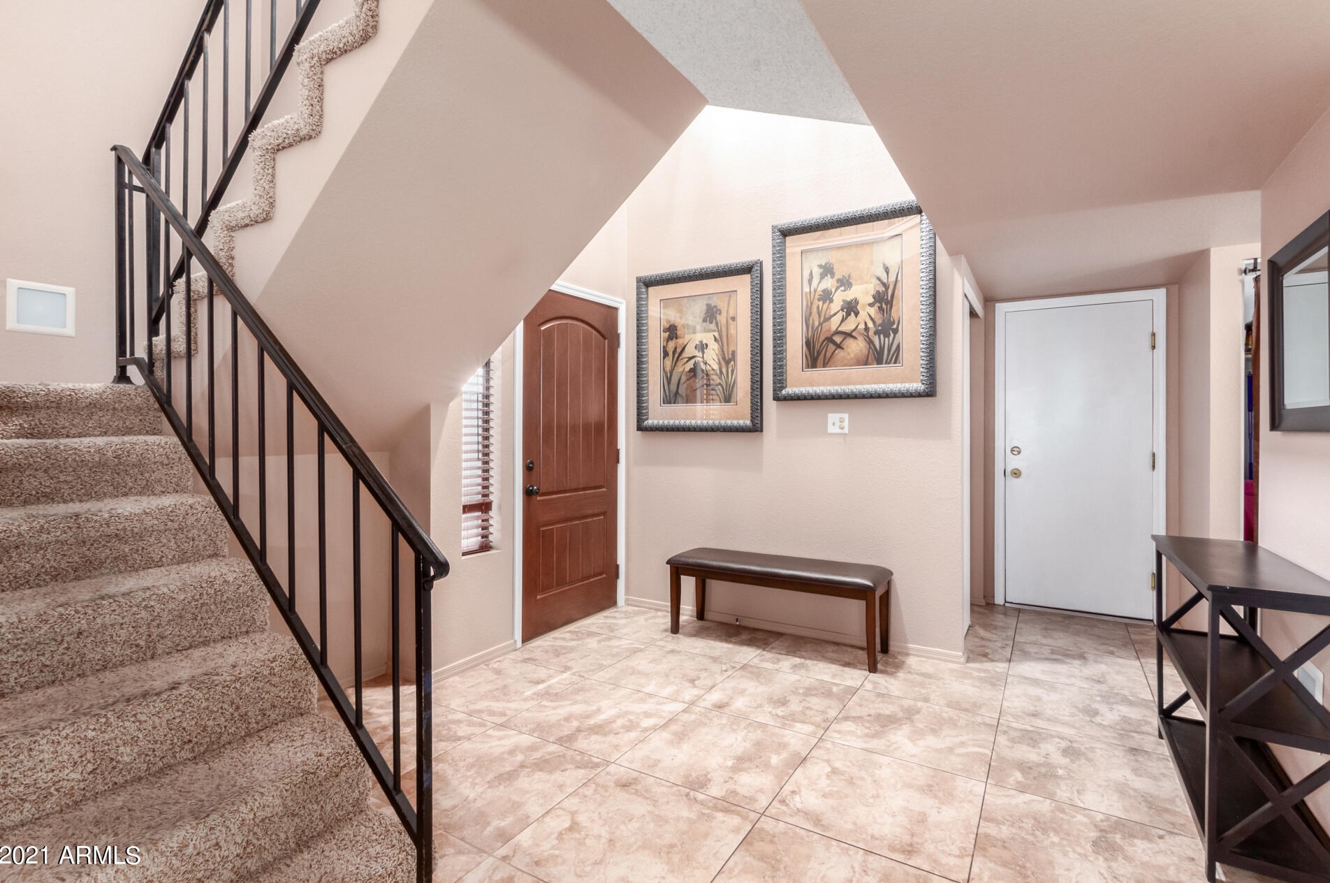 10020 Montecito Ave, Phoenix AZ  85037-5613 exterior