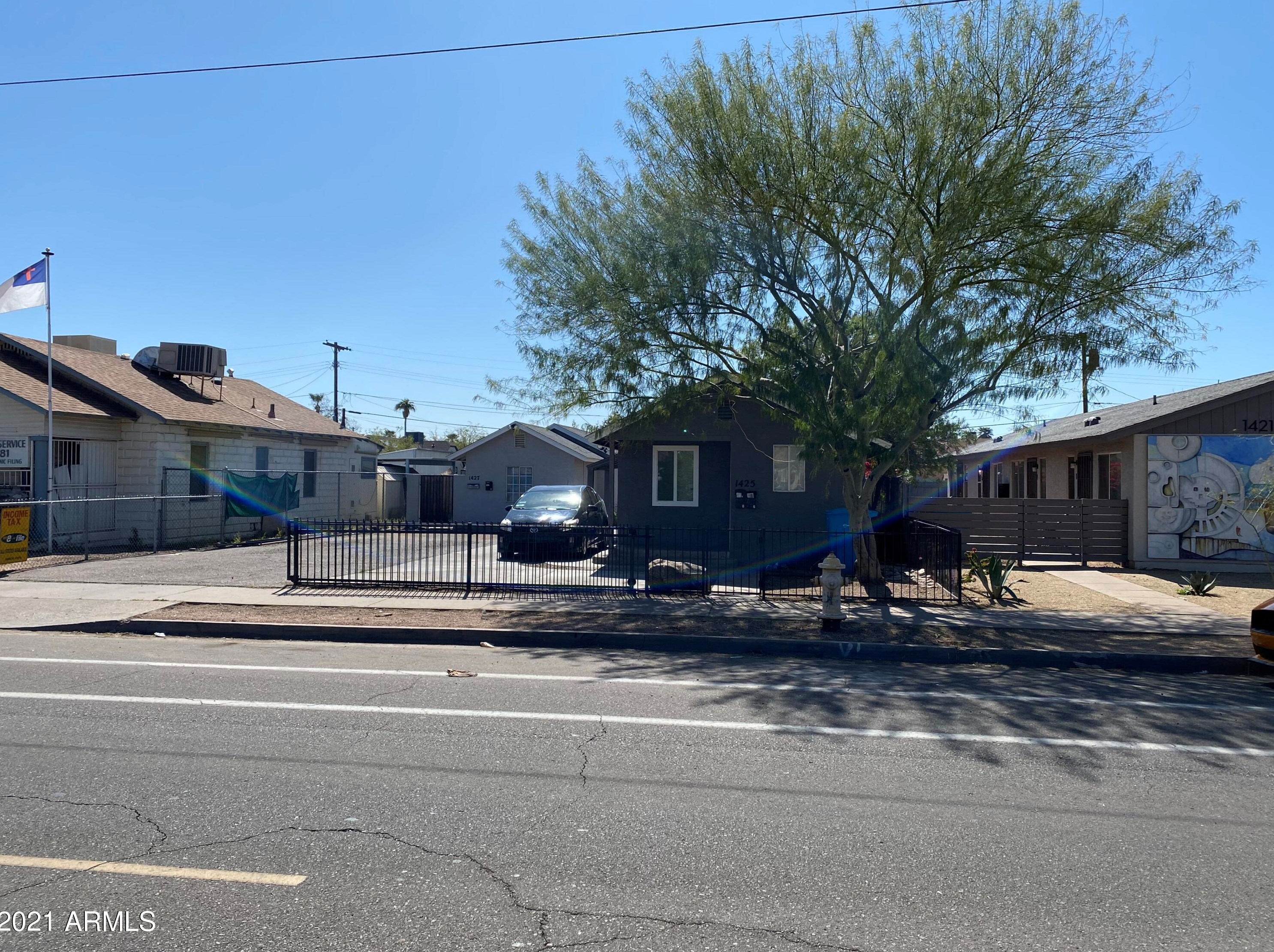 1425 Roosevelt St, Phoenix, AZ 85006-3532