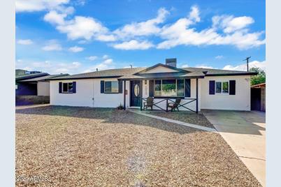 1010 S Price Road - Photo 1