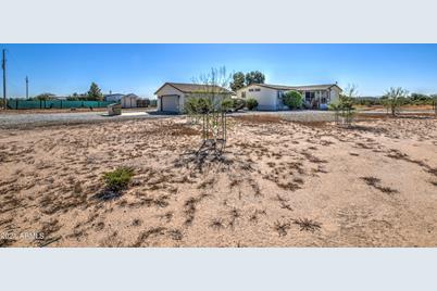 10011 N Trekell Road - Photo 1