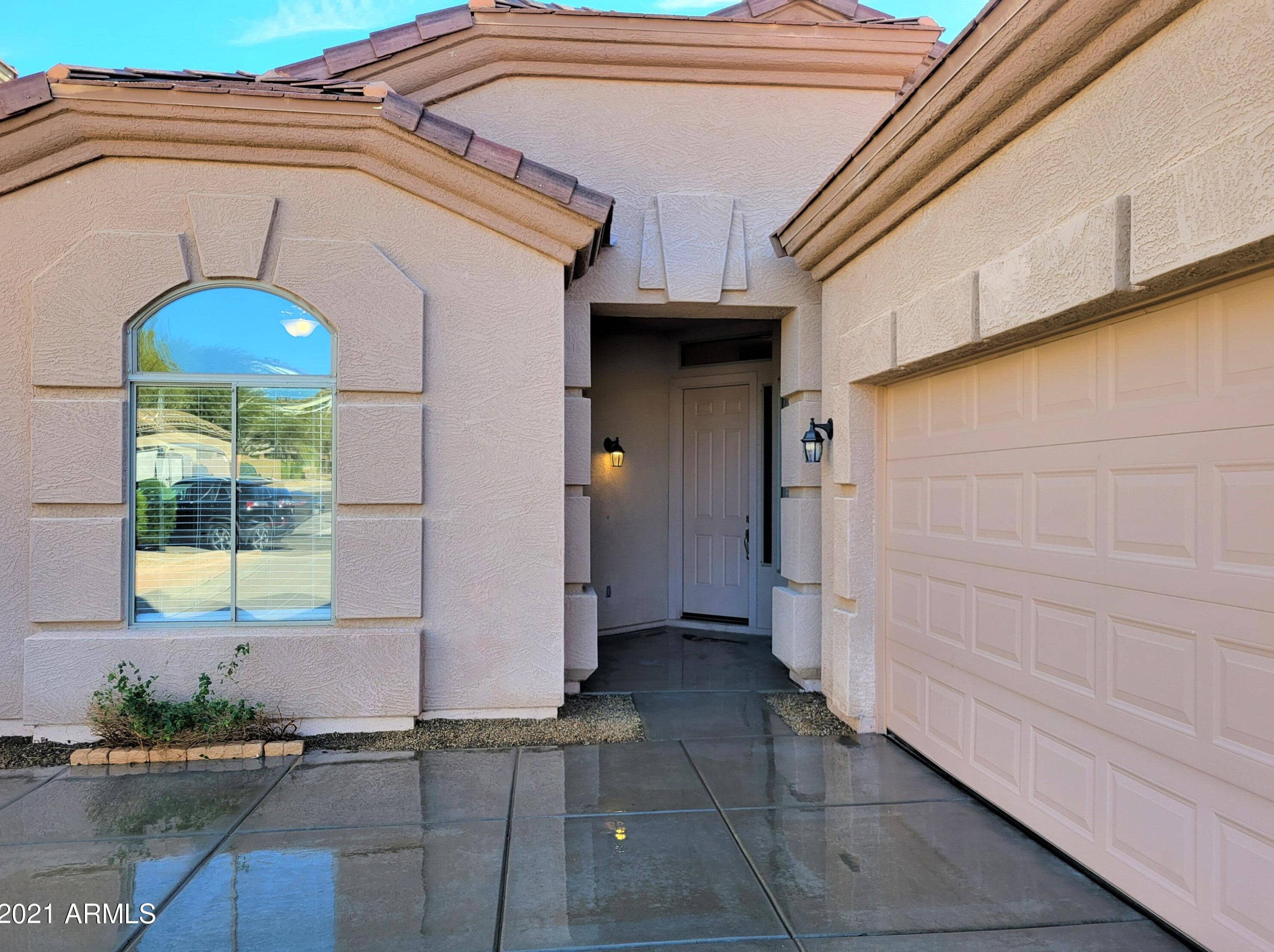 6613 Molly Ln, Phoenix, AZ 85083-6514