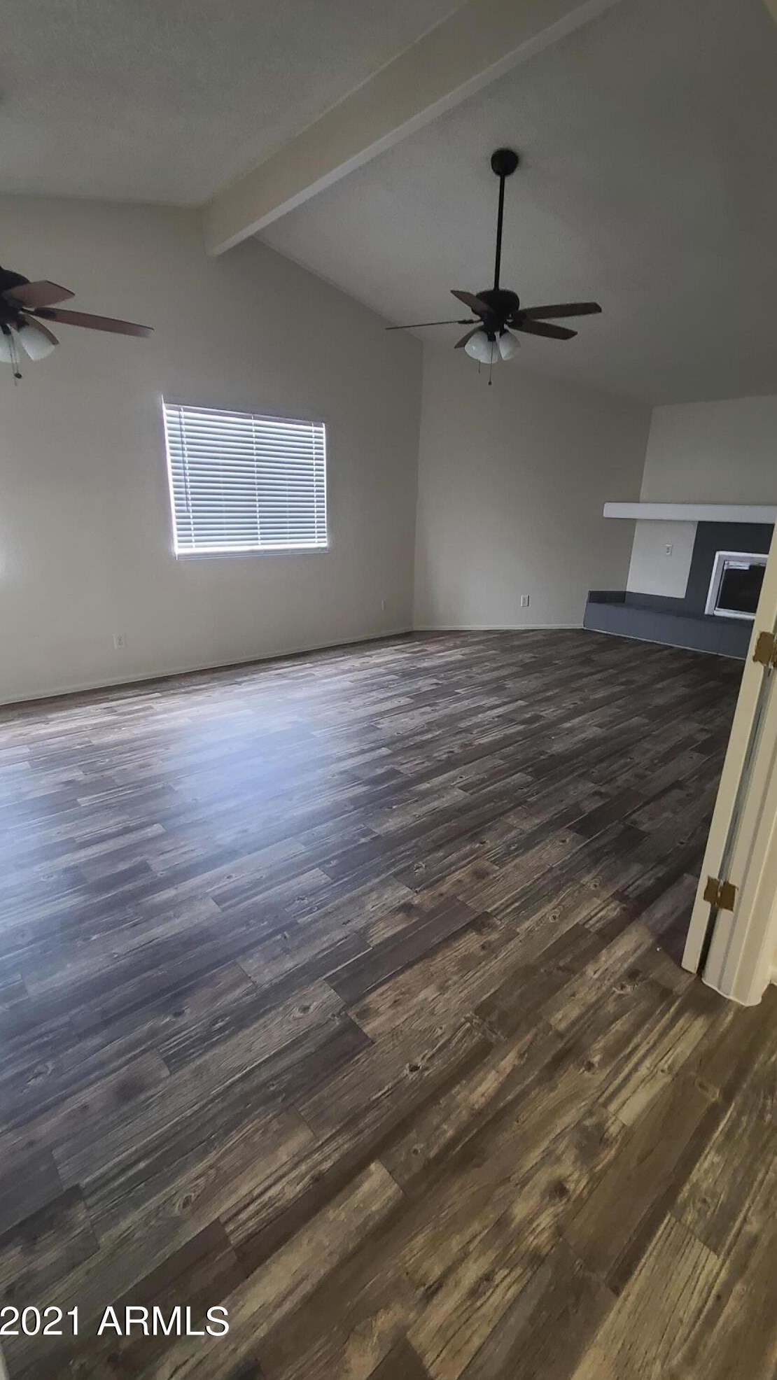 310 Sequoia Dr, Phoenix AZ 85050-3955 exterior