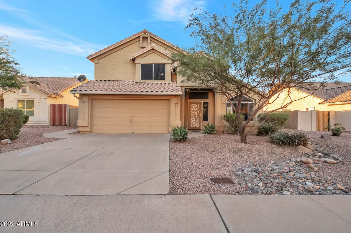 4256 Ranier, Mesa, AZ 85215-0842