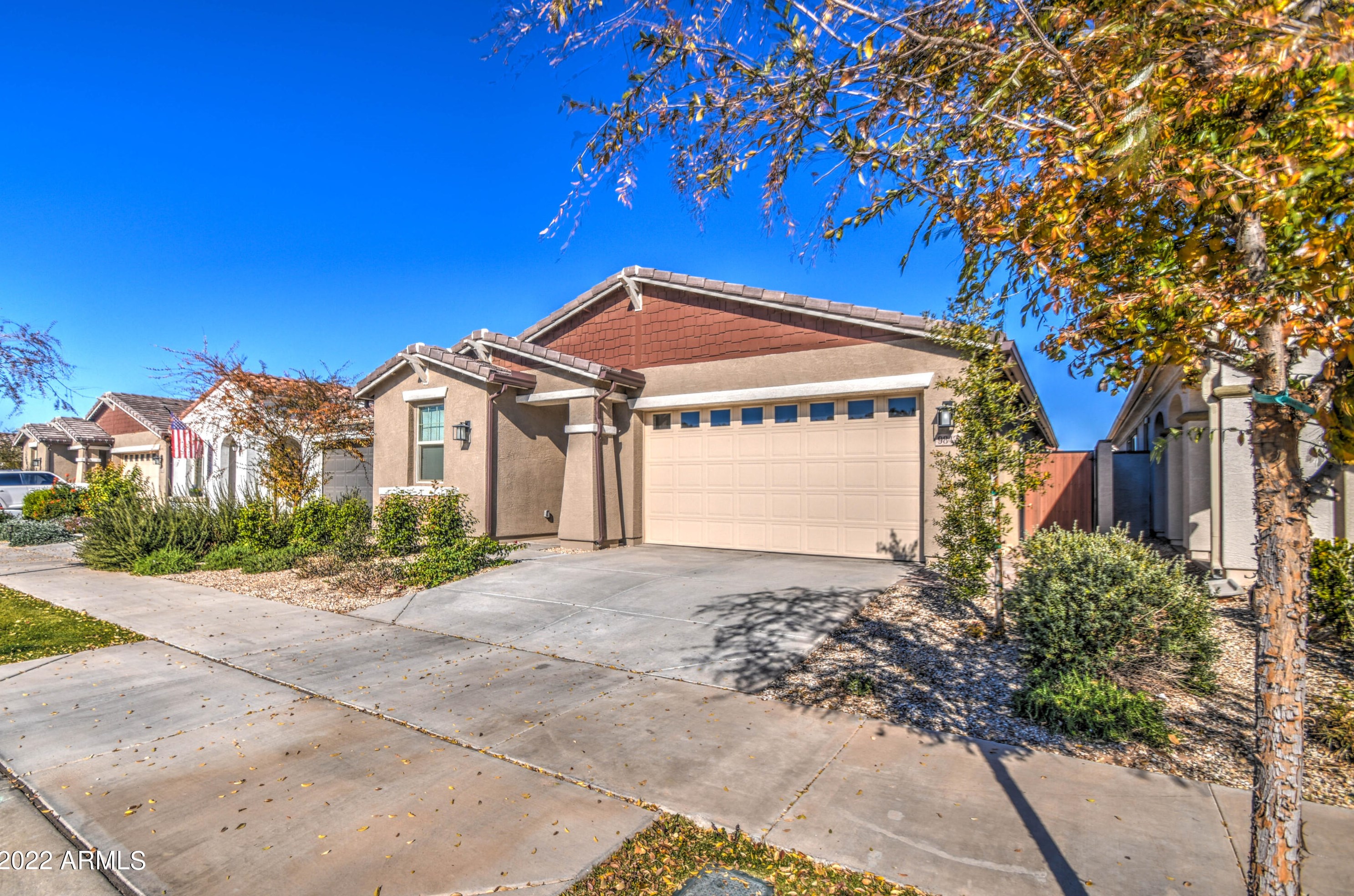 9842 Talon Ave, Mesa, AZ 85212