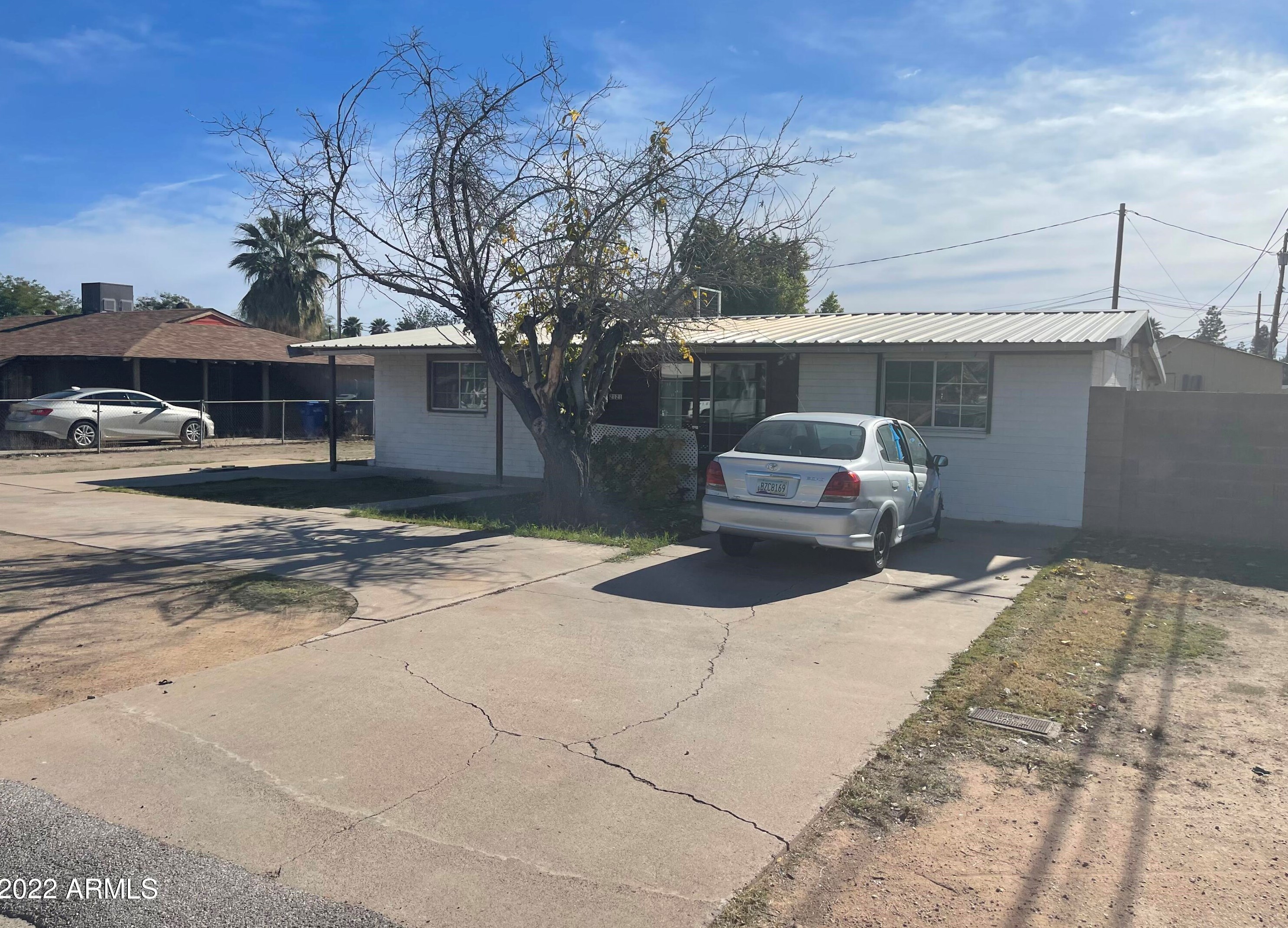 2121 Georgia Ave, Phoenix, AZ 85015-2827