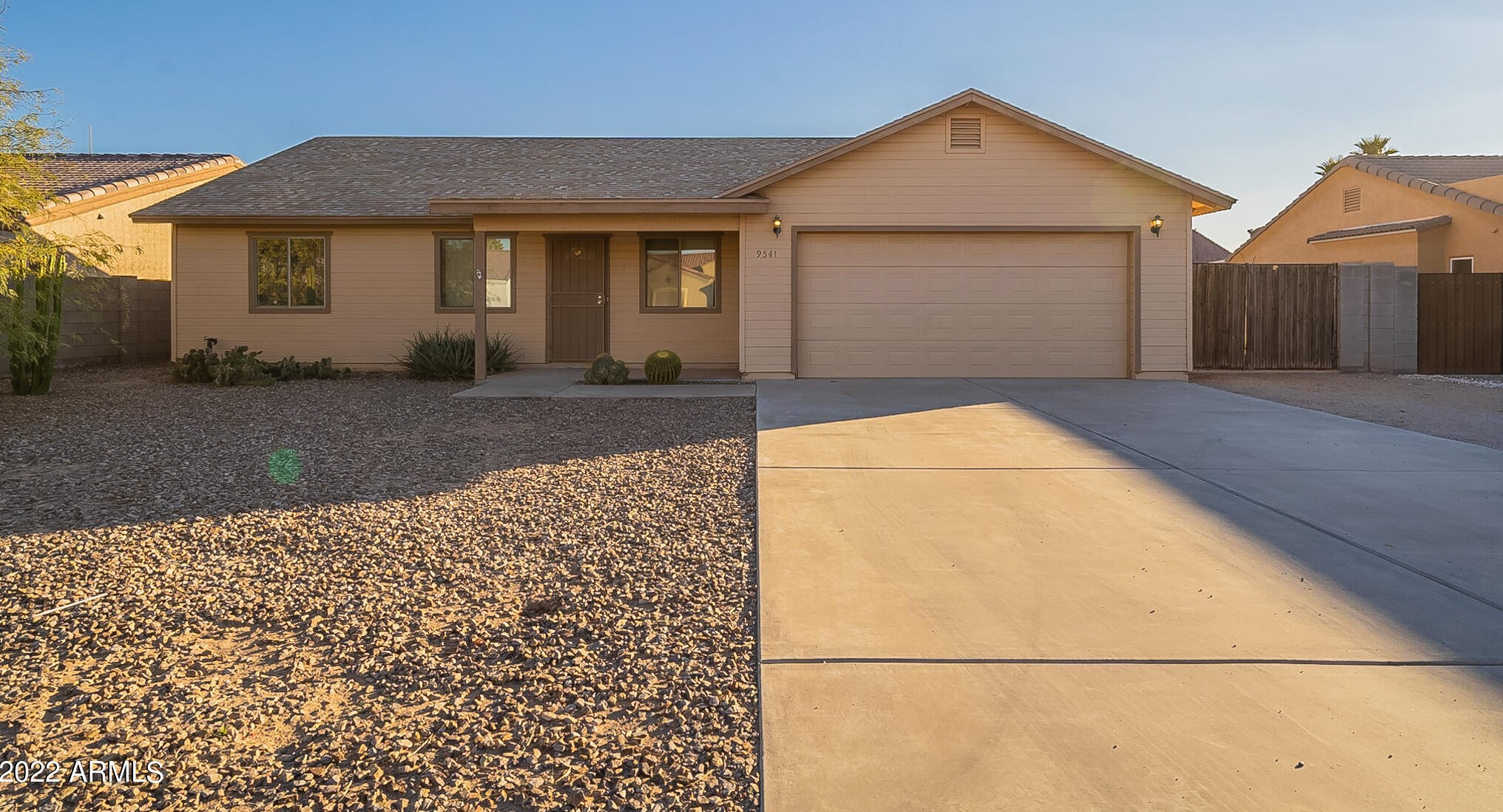 9541 Hartigan Pl, Arizona City, AZ