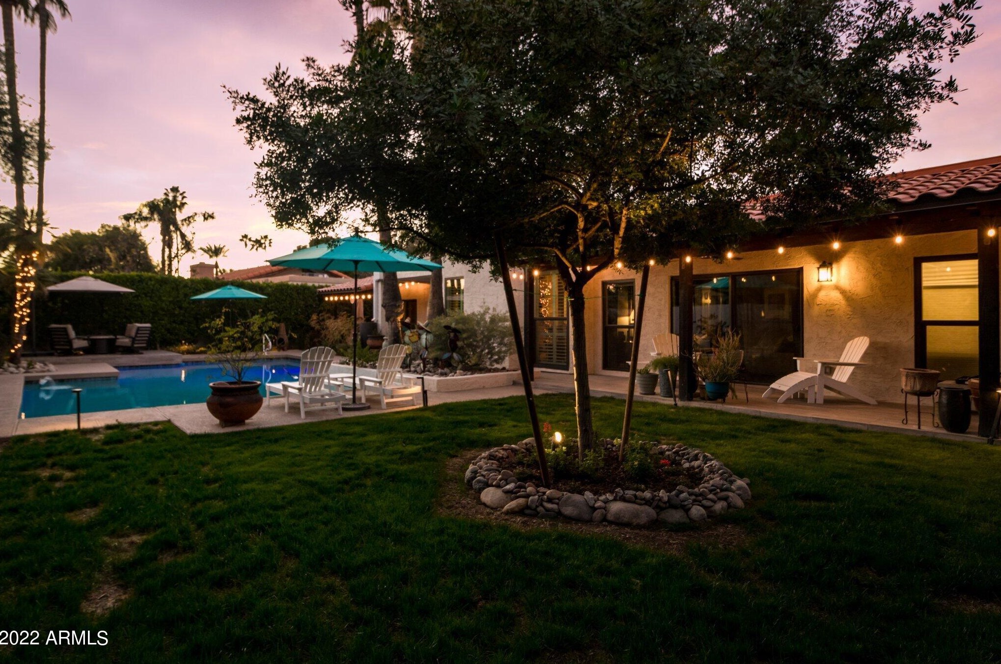 2551 Missouri Ave, Phoenix AZ 85019-4545 exterior