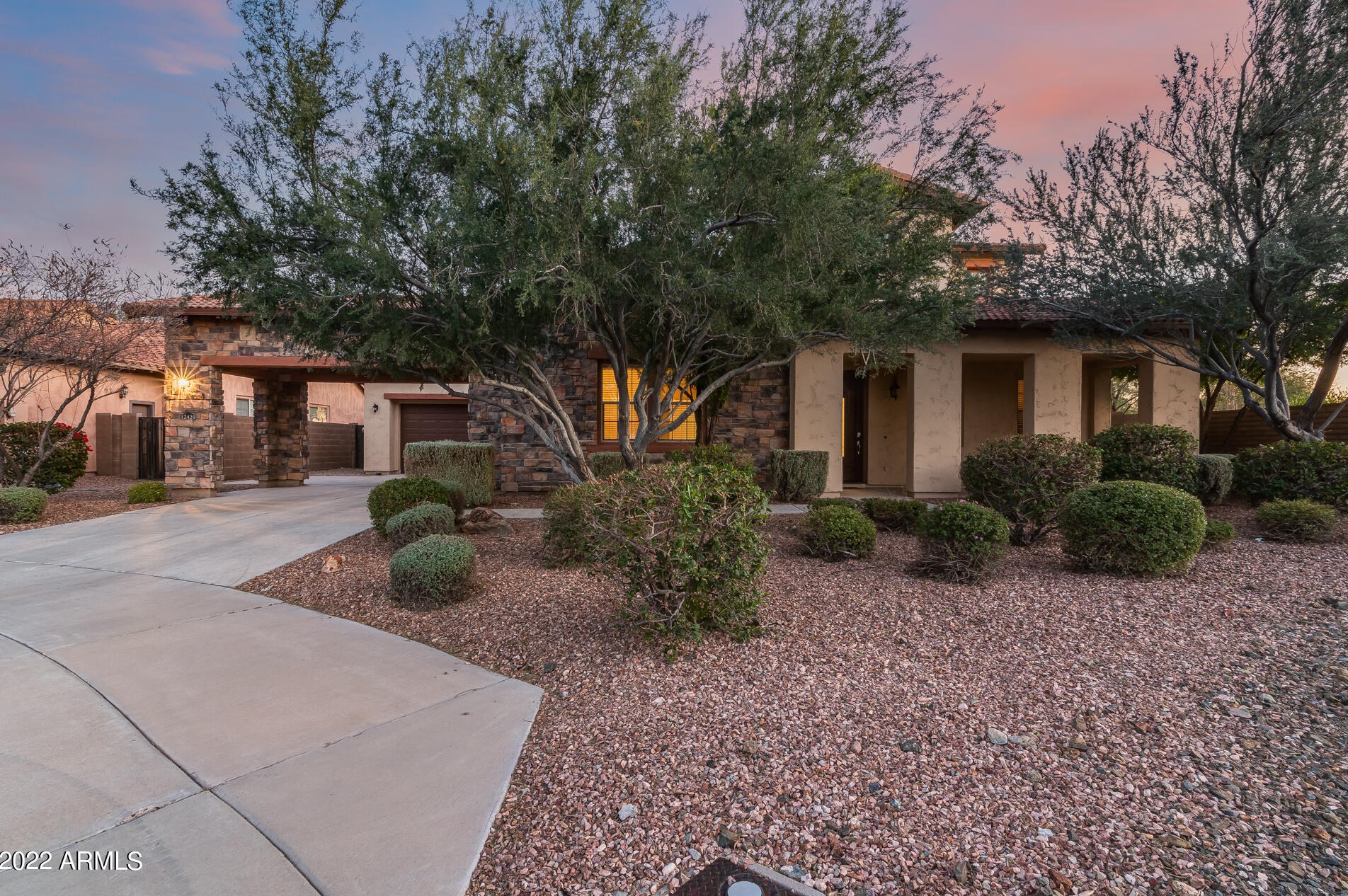 12429 Dove Wing Way, Peoria, AZ 85383-3424