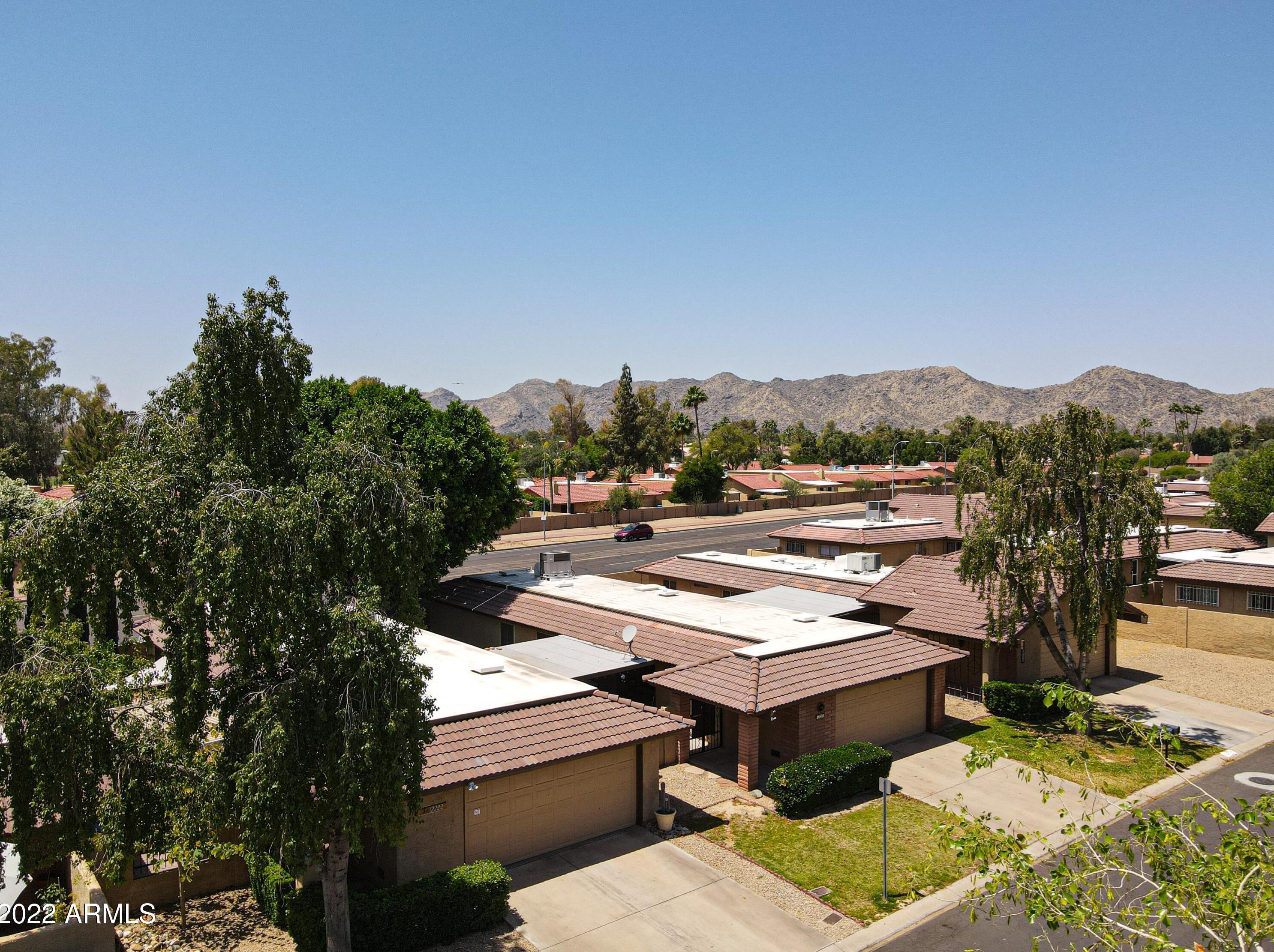 12222 Paiute St, Phoenix AZ 85044-2112 exterior