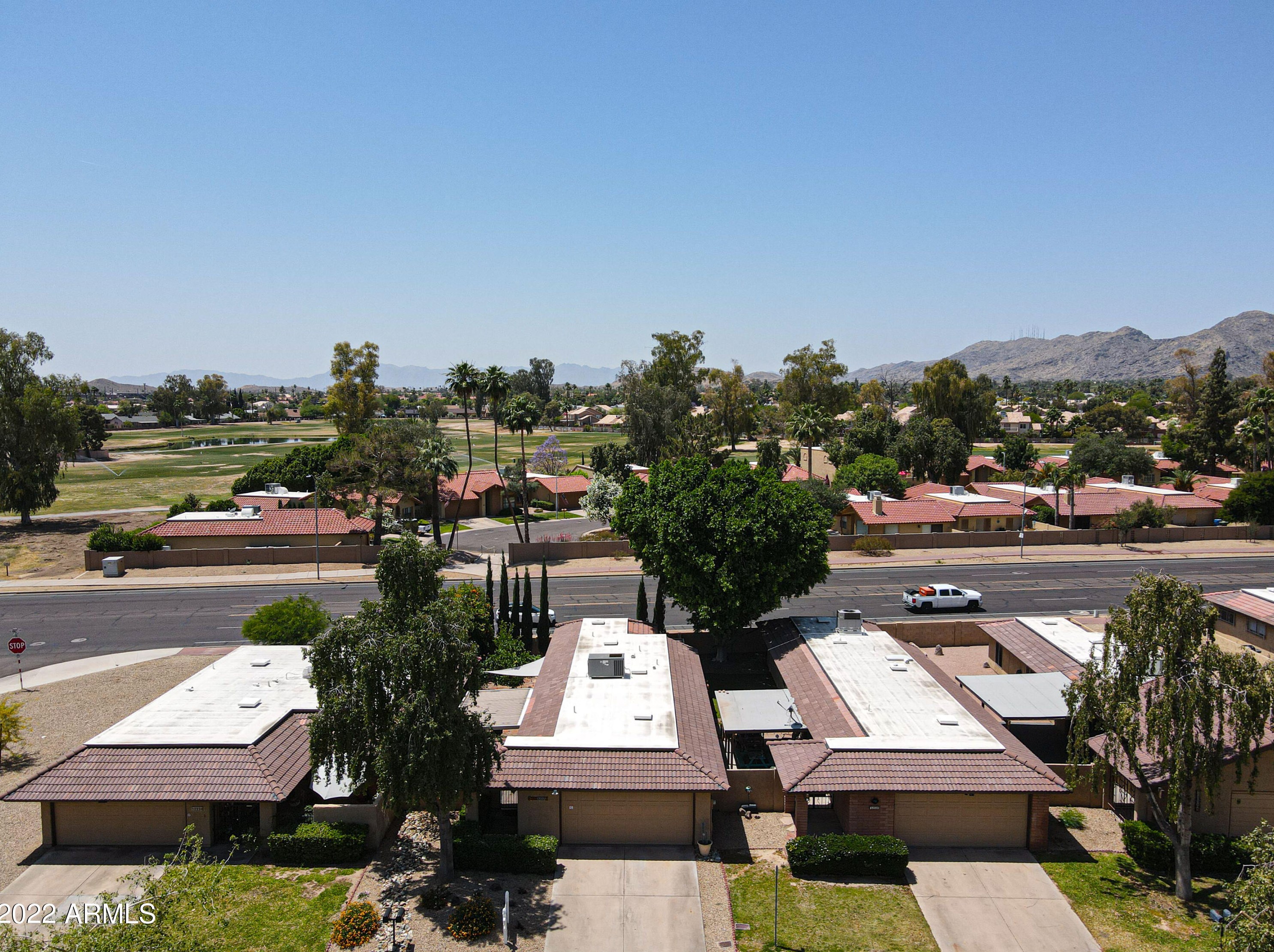 12222 Paiute St, Phoenix AZ 85044-2112 exterior