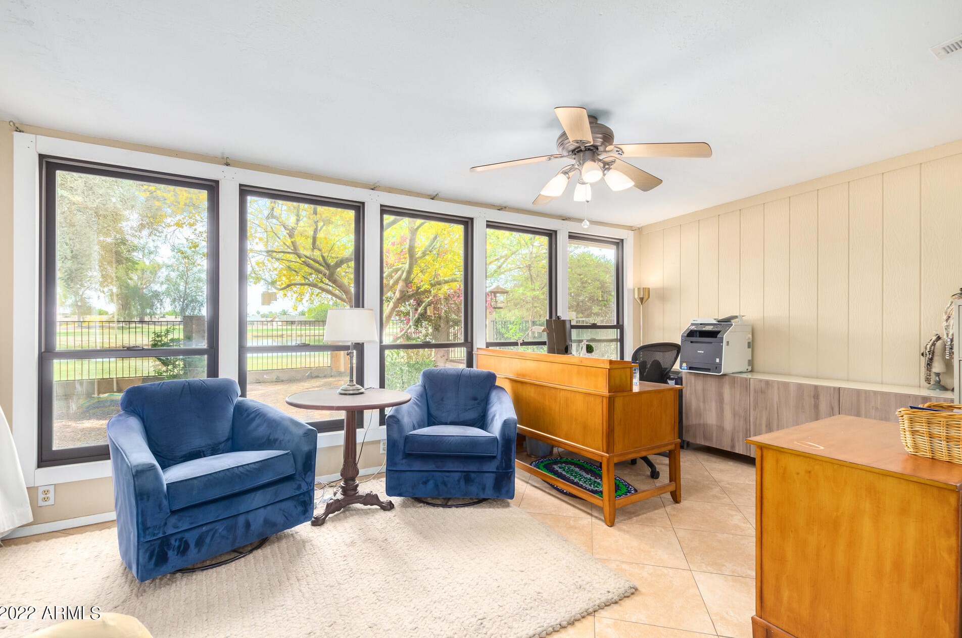 5017 Mesquite Wood Ct, Phoenix AZ 85044-1721 exterior