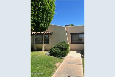 603 E 26th Street - Photo 1