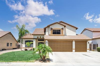 10374 W Piccadilly Road - Photo 1