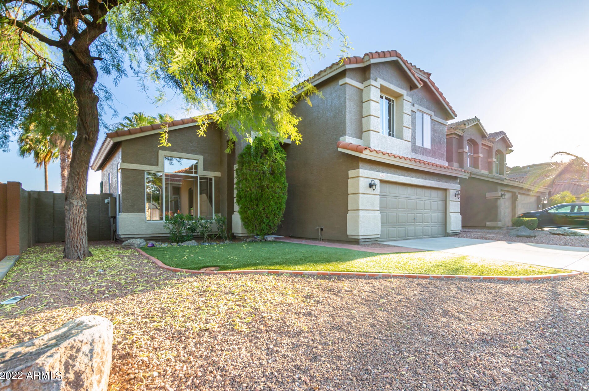 1021 Mountain Vista Dr, Phoenix, AZ 85048-1905