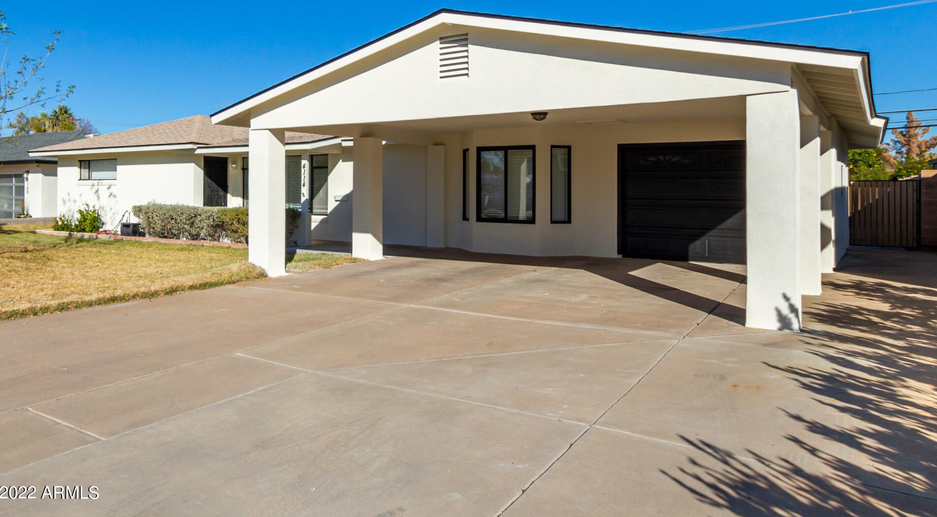 4114 Mitchell Dr, Phoenix AZ  85018-5914 exterior