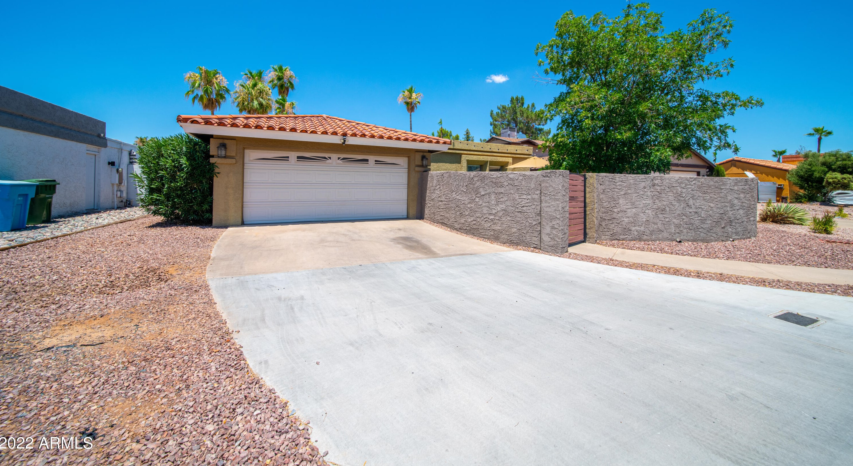 3908 Windrose Dr, Phoenix, AZ 85032-7354