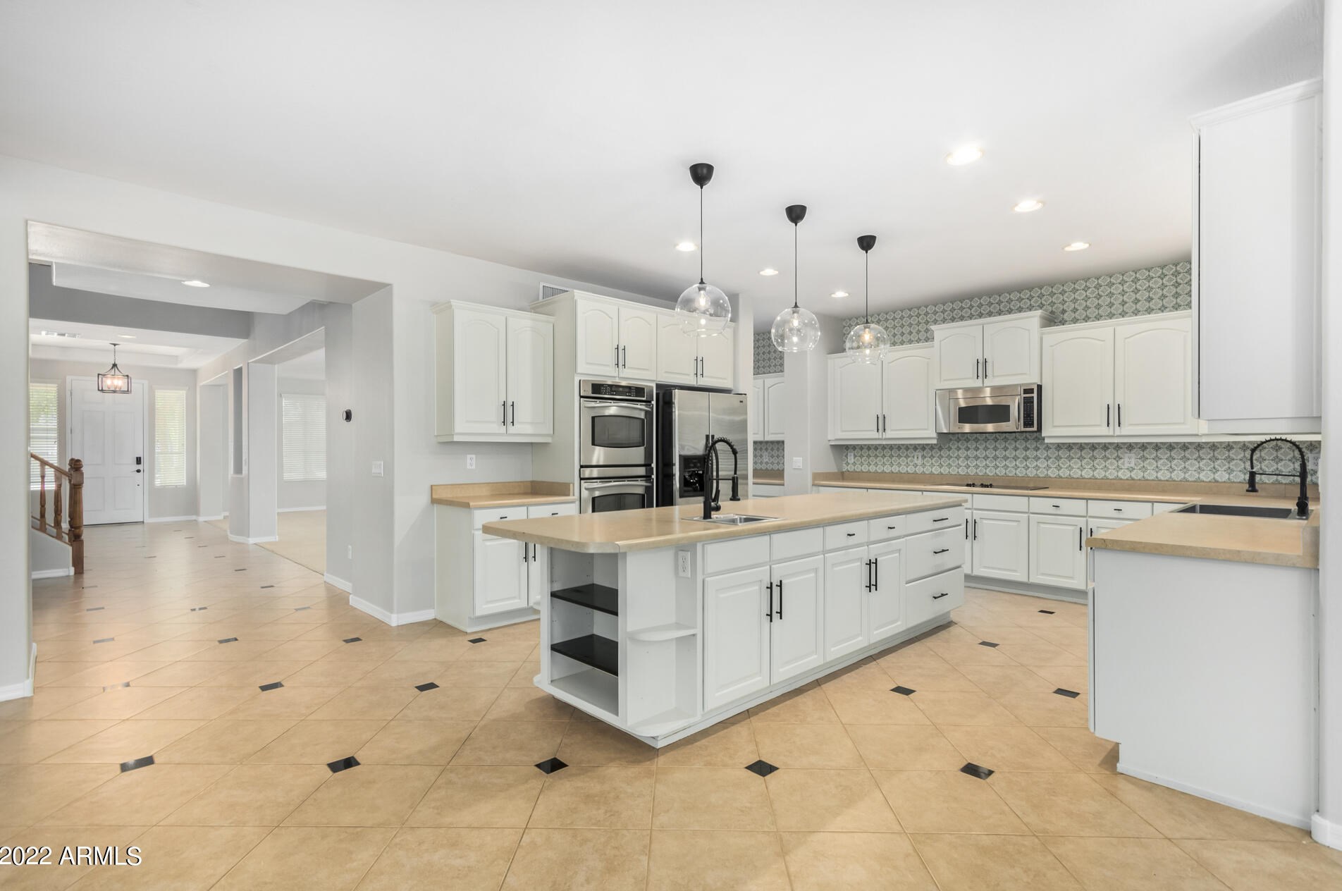 4245 S Roger Way, Chandler, AZ 85249