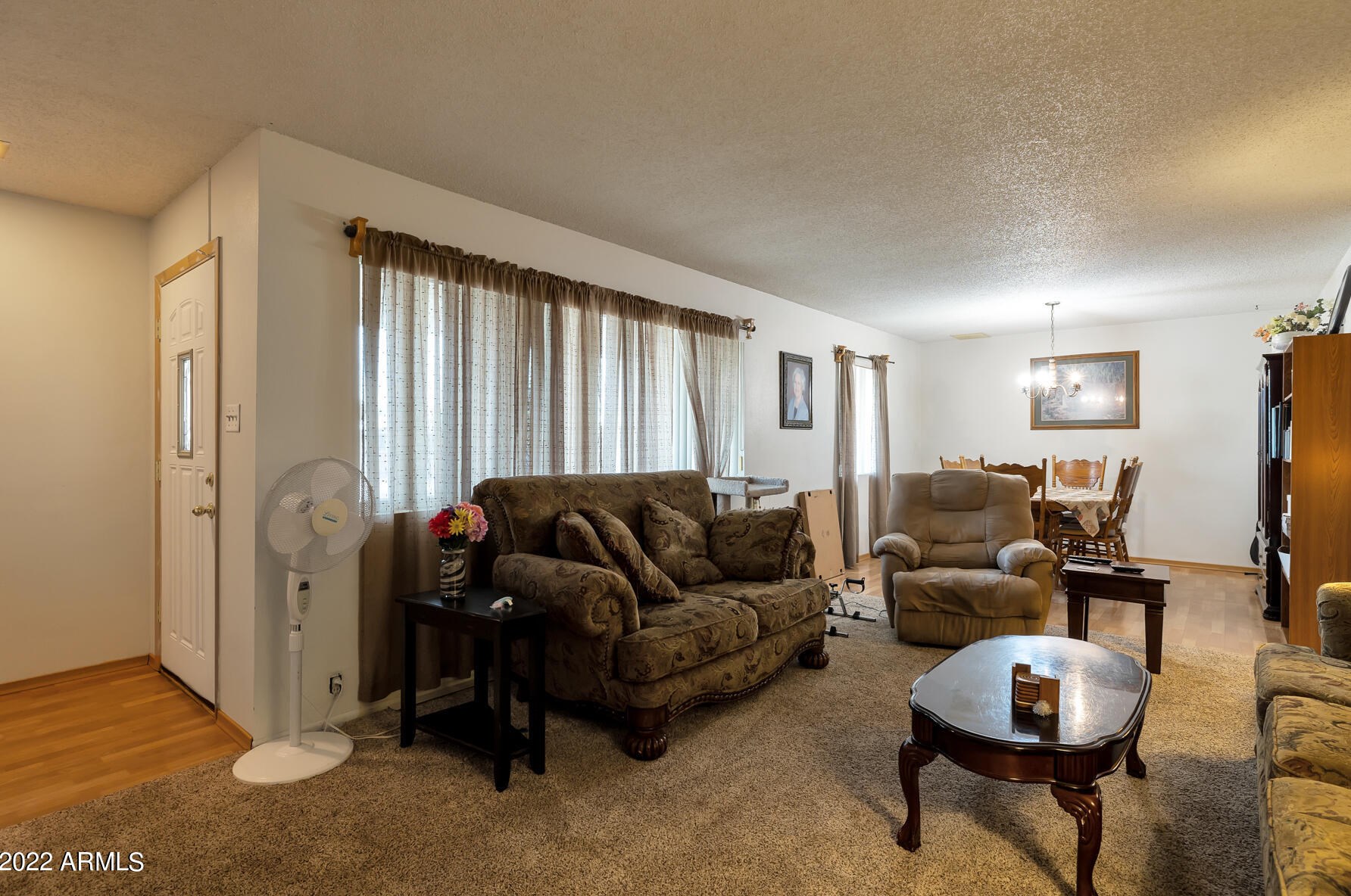 2414 Muriel Dr, Phoenix AZ 85053-6615 exterior