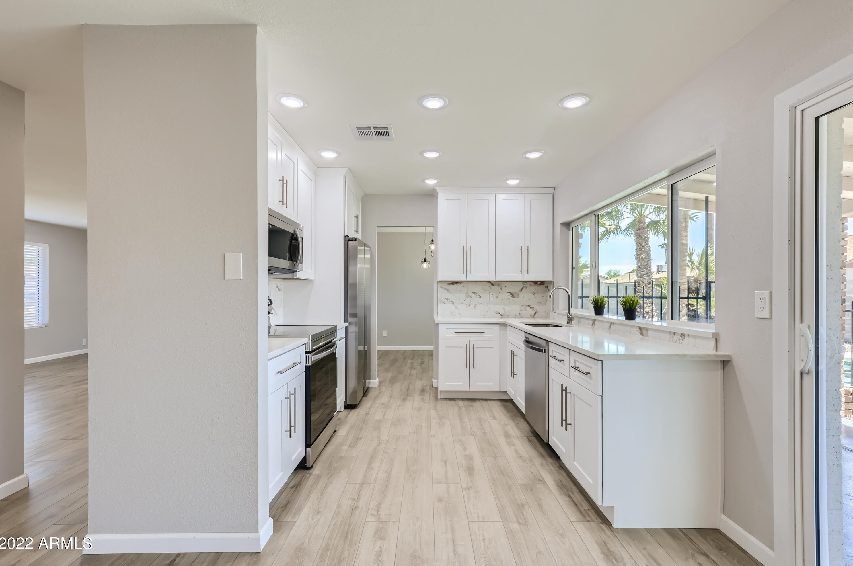 4139 Poinsettia Dr, Phoenix AZ  85029-3058 exterior