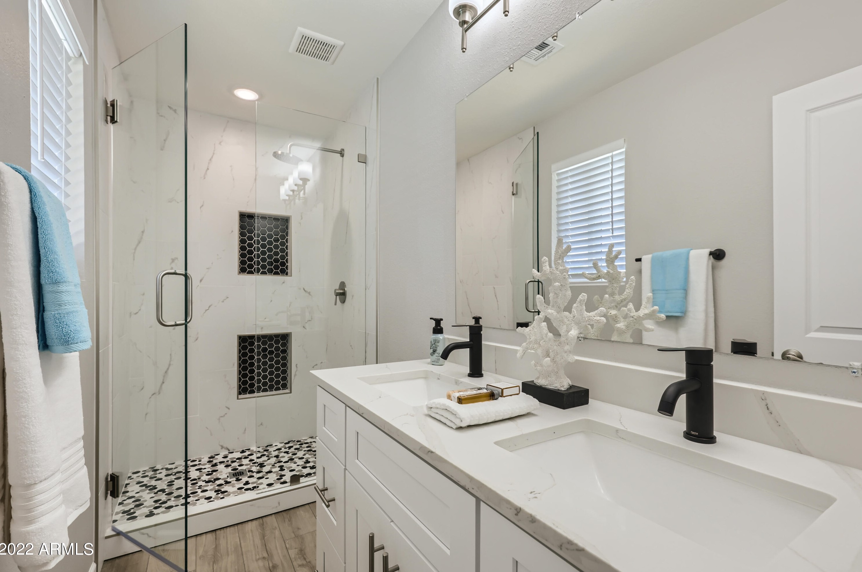 4139 Poinsettia Dr, Phoenix AZ  85029-3058 exterior