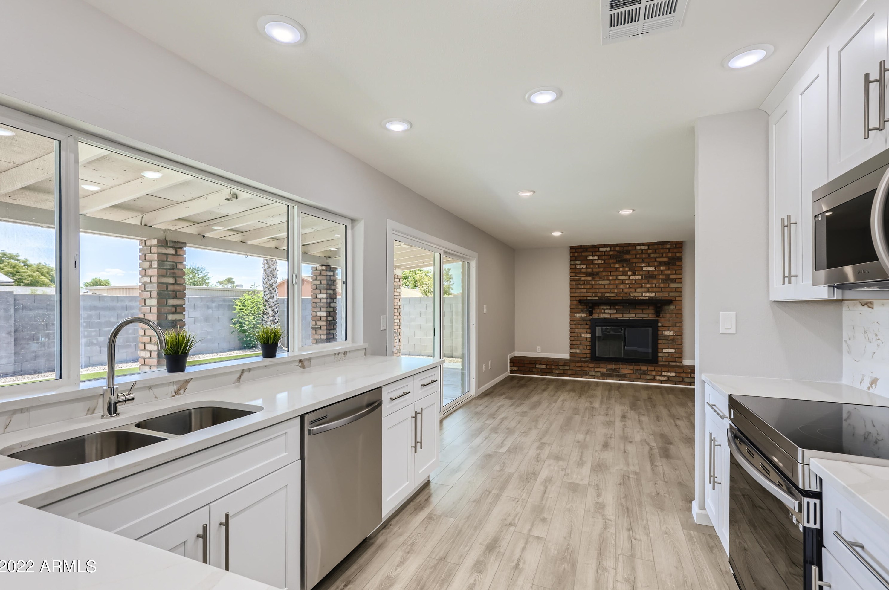 4139 Poinsettia Dr, Phoenix AZ  85029-3058 exterior